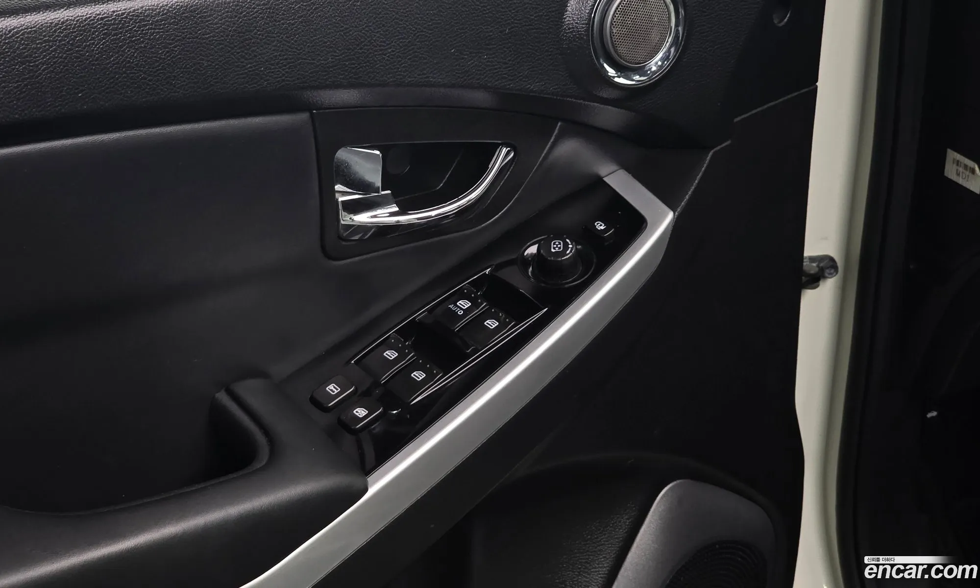 KG Mobility (SsangYong) Korando C 2016 — 13