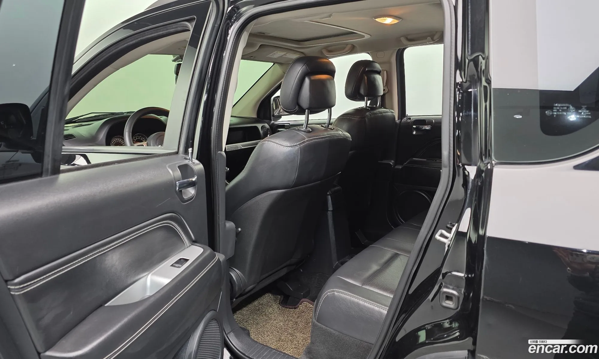 Jeep Compass 2015 1C4NJDCBXFD175963 — 3