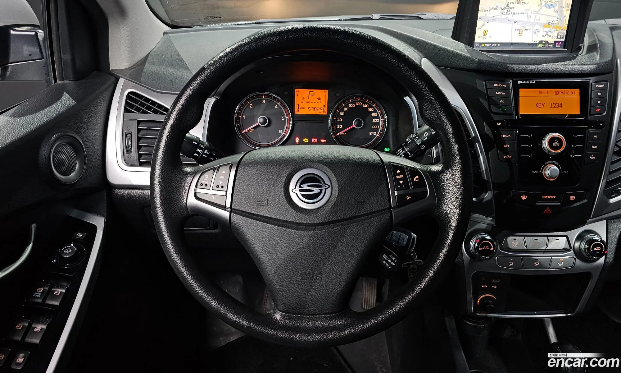 KG Mobility (SsangYong) Korando C 2016 — 14