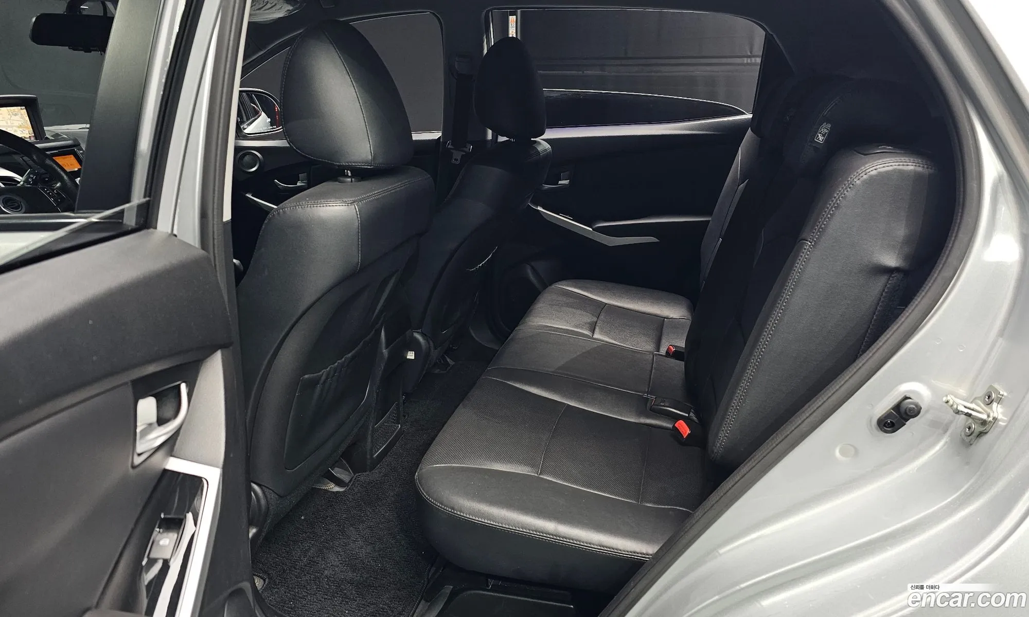 KG Mobility (SsangYong) Korando C 2016 — 18