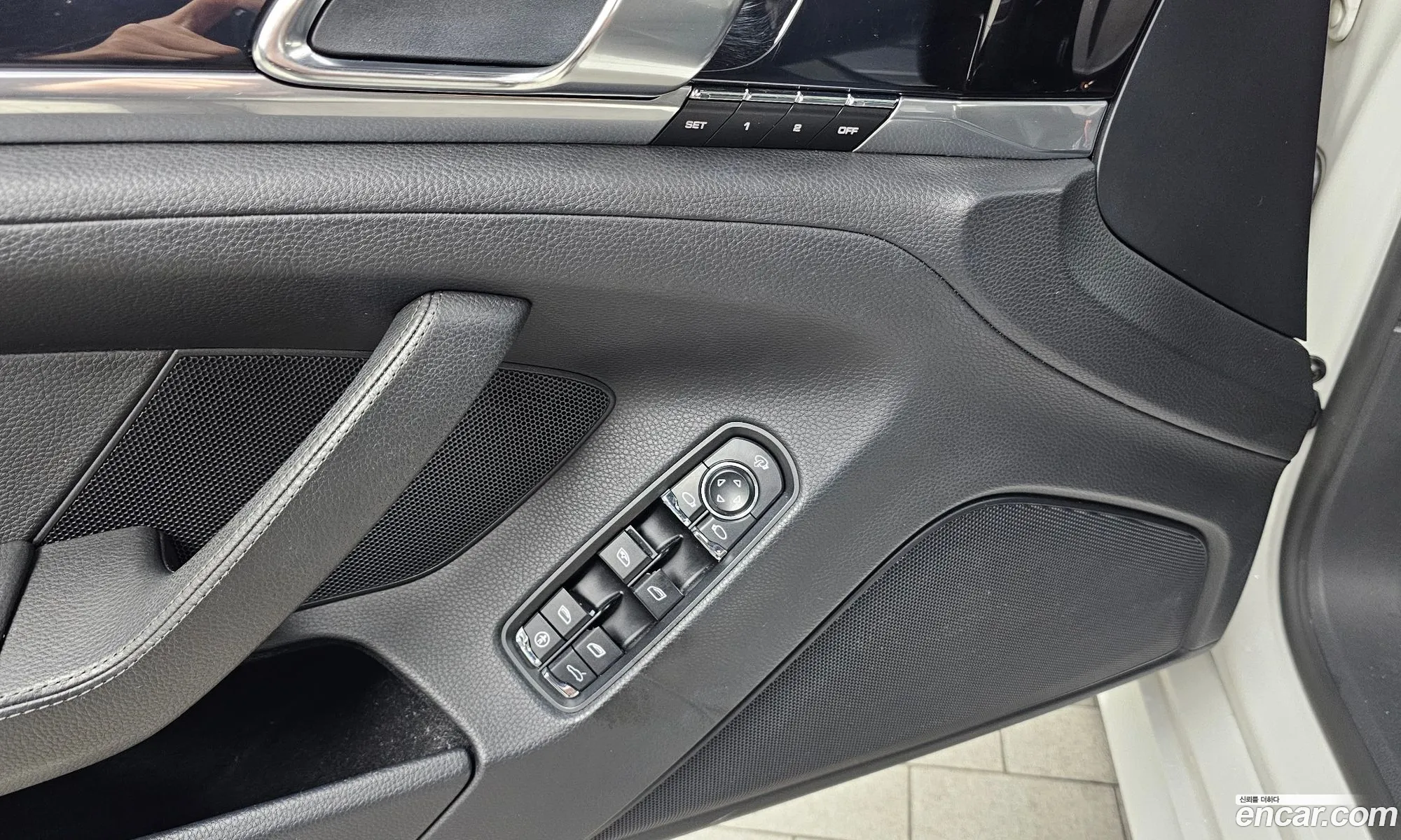 Porsche Panamera 2012 WP0AA2973CL014720 — 18