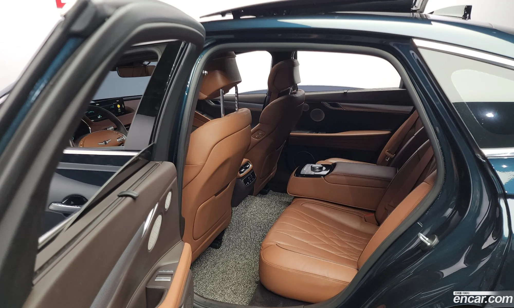 Genesis G80 2023 — 7