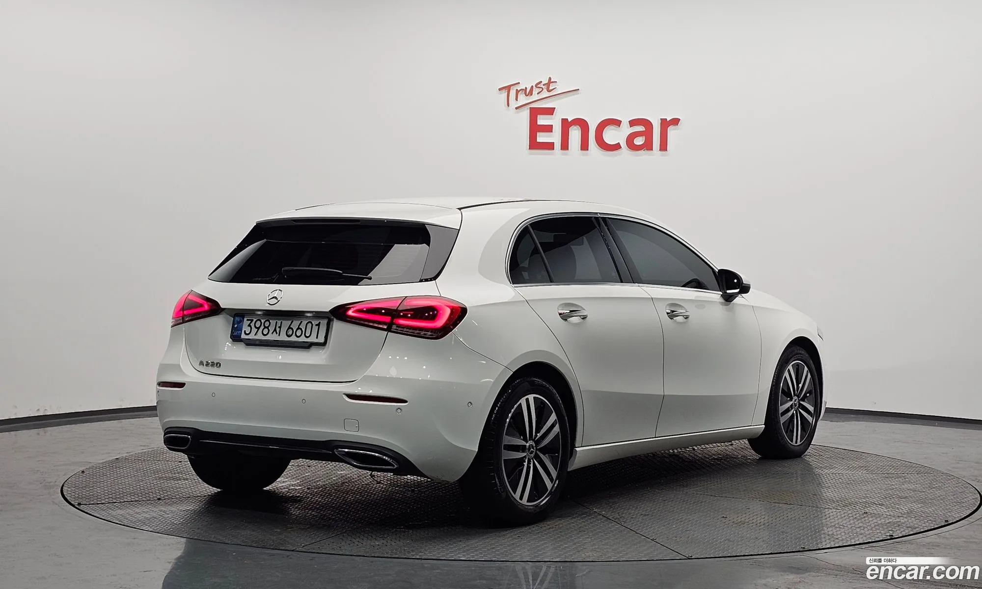 Mercedes-Benz A-Class W177 2021 — 14