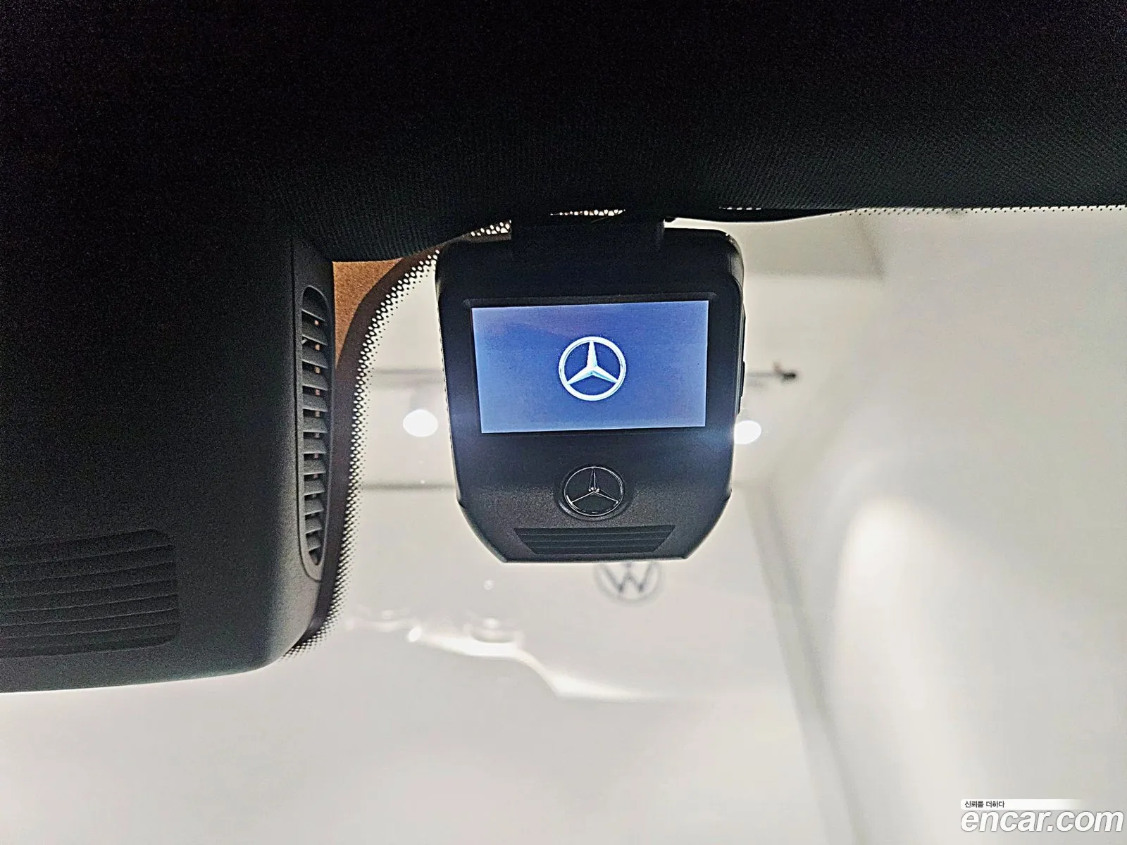 Mercedes-Benz E-Class W213 2020 — 11