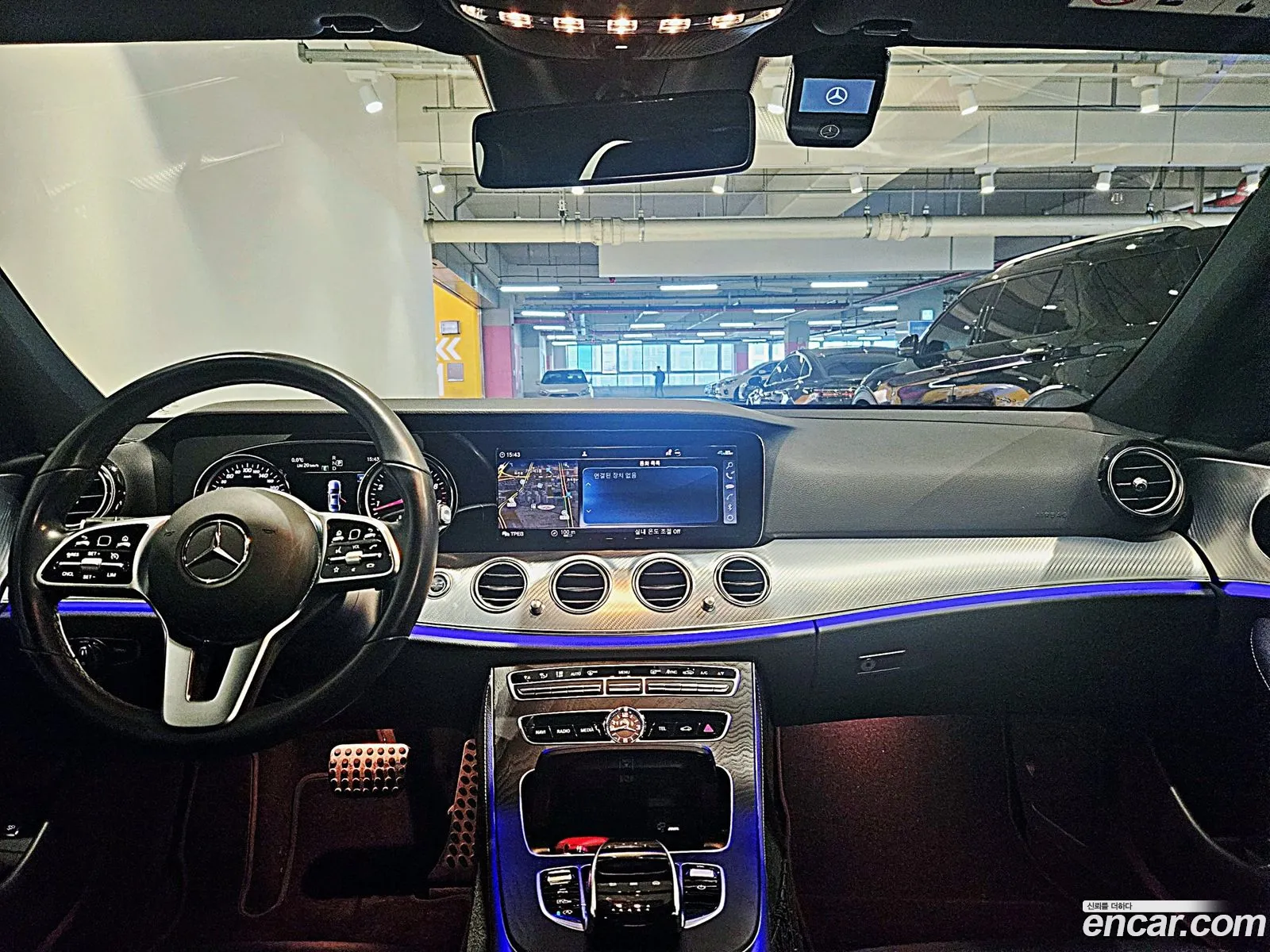 Mercedes-Benz E-Class W213 2020 — 15