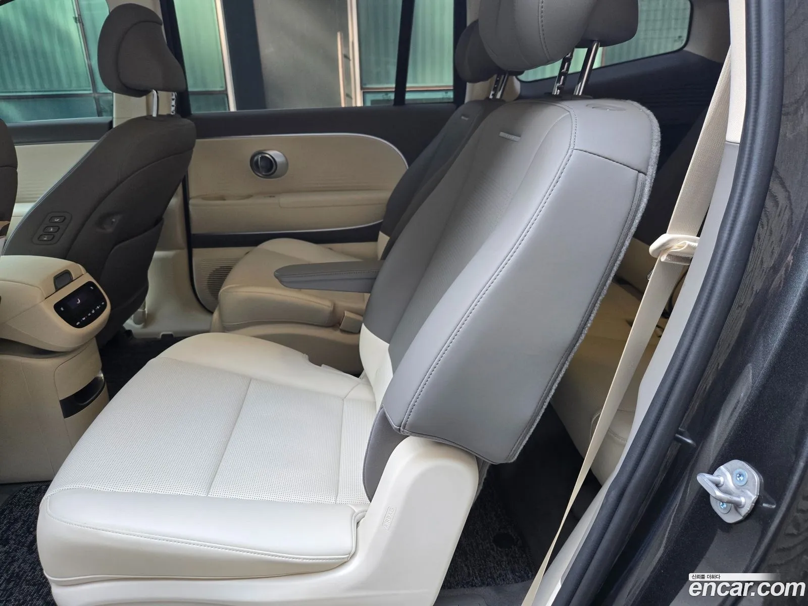Hyundai Ioniq 9 2025 — 10