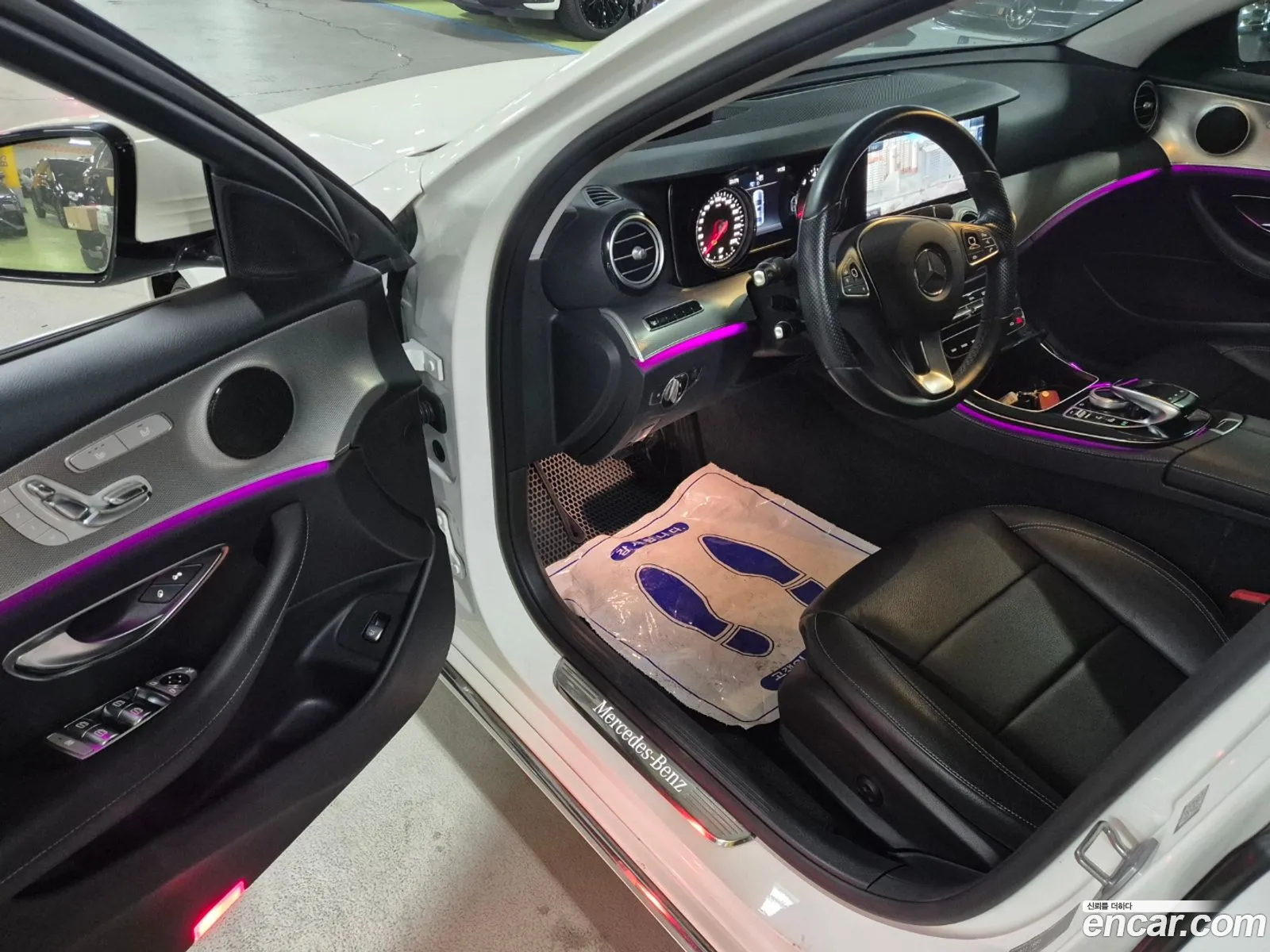 Mercedes-Benz E-Class W213 2016 — 10