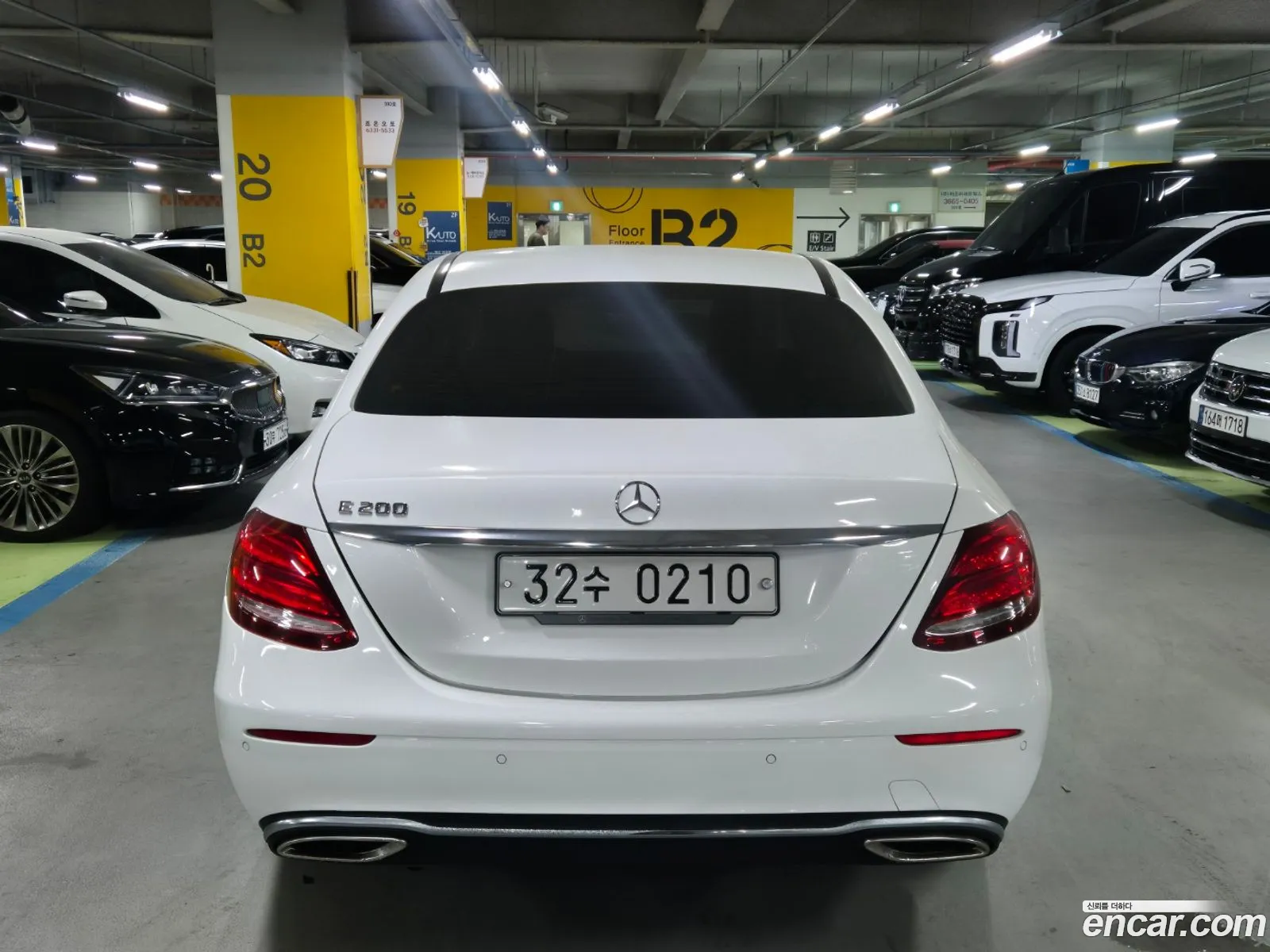 Mercedes-Benz E-Class W213 2016 — 16