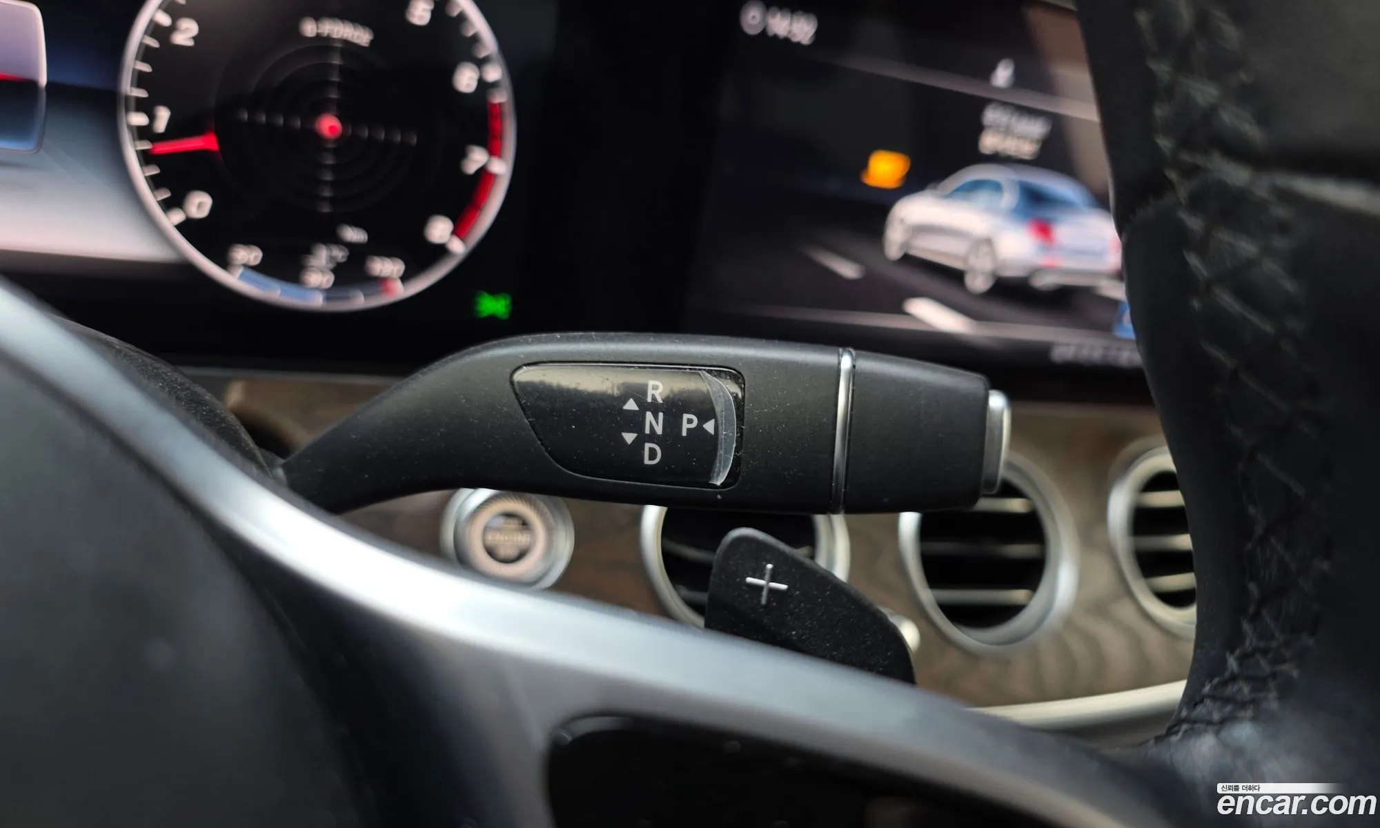 Mercedes-Benz E-Class W213 2018 WDDZF4KB5KA510892 — 8