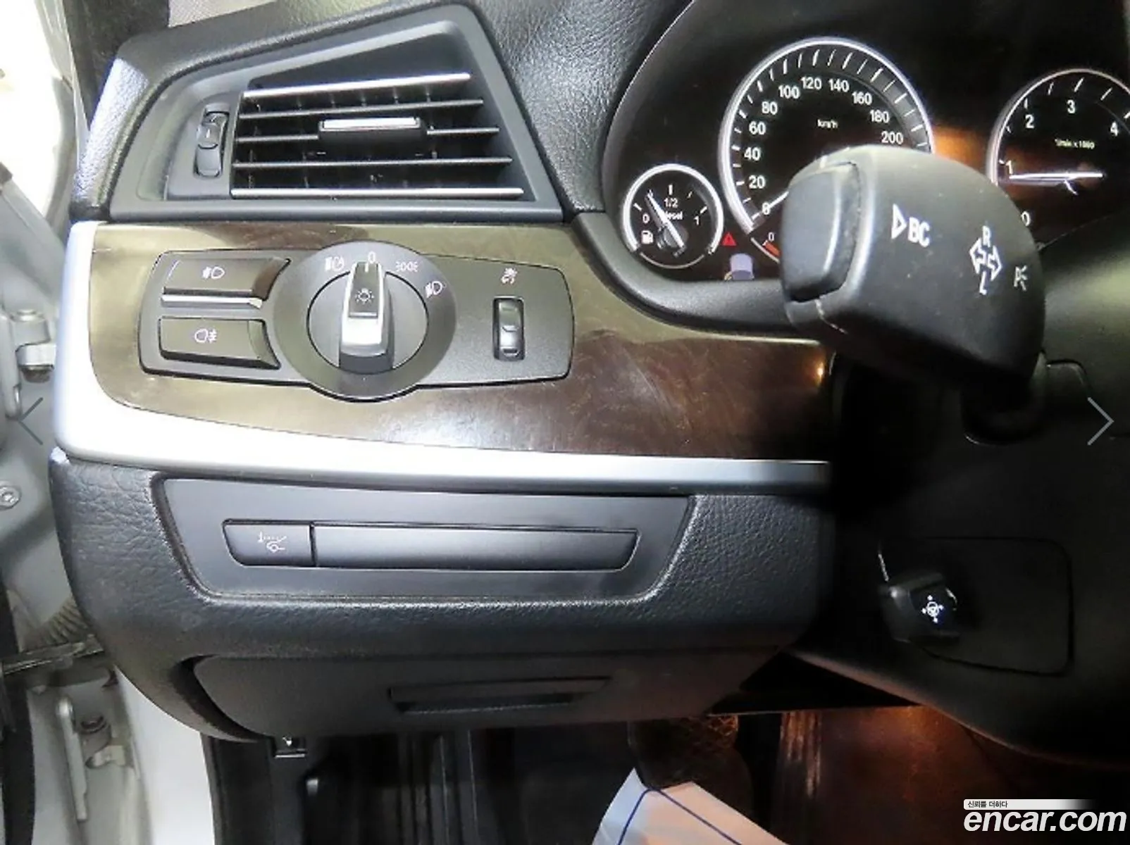 BMW 5 Series 2012 — 20
