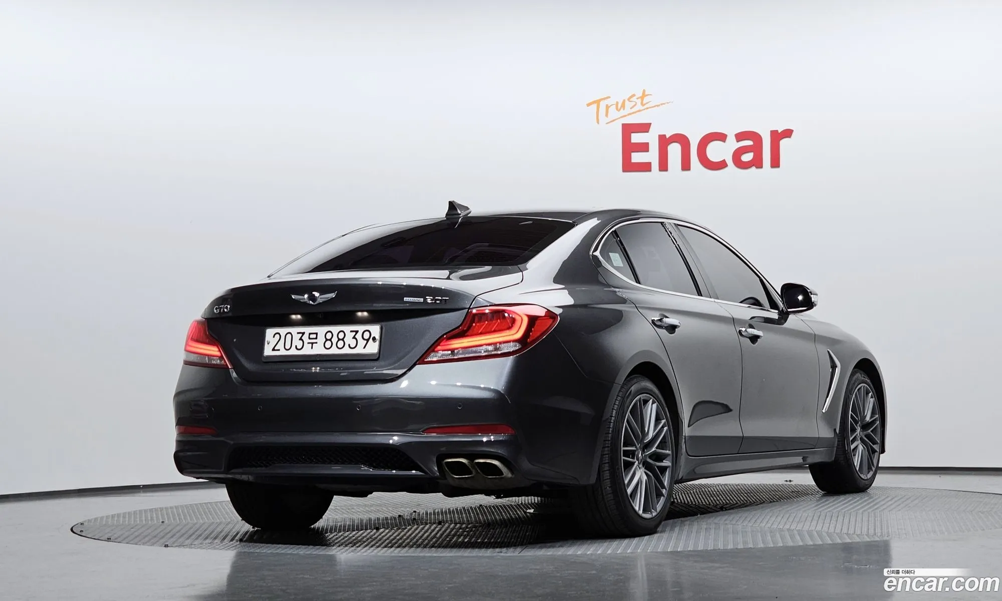 Genesis G70 2018 — 17