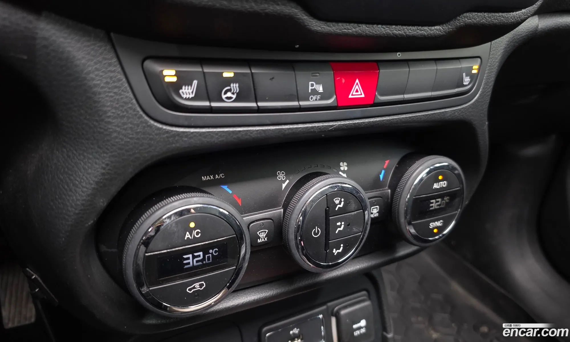 Jeep Renegade 2015 — 10