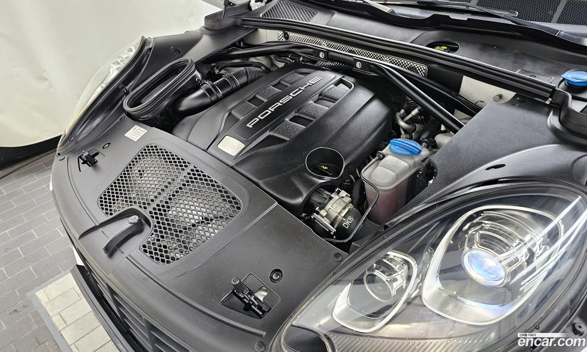 Porsche Macan 2015 WP1AD2952FLB35862 — 9