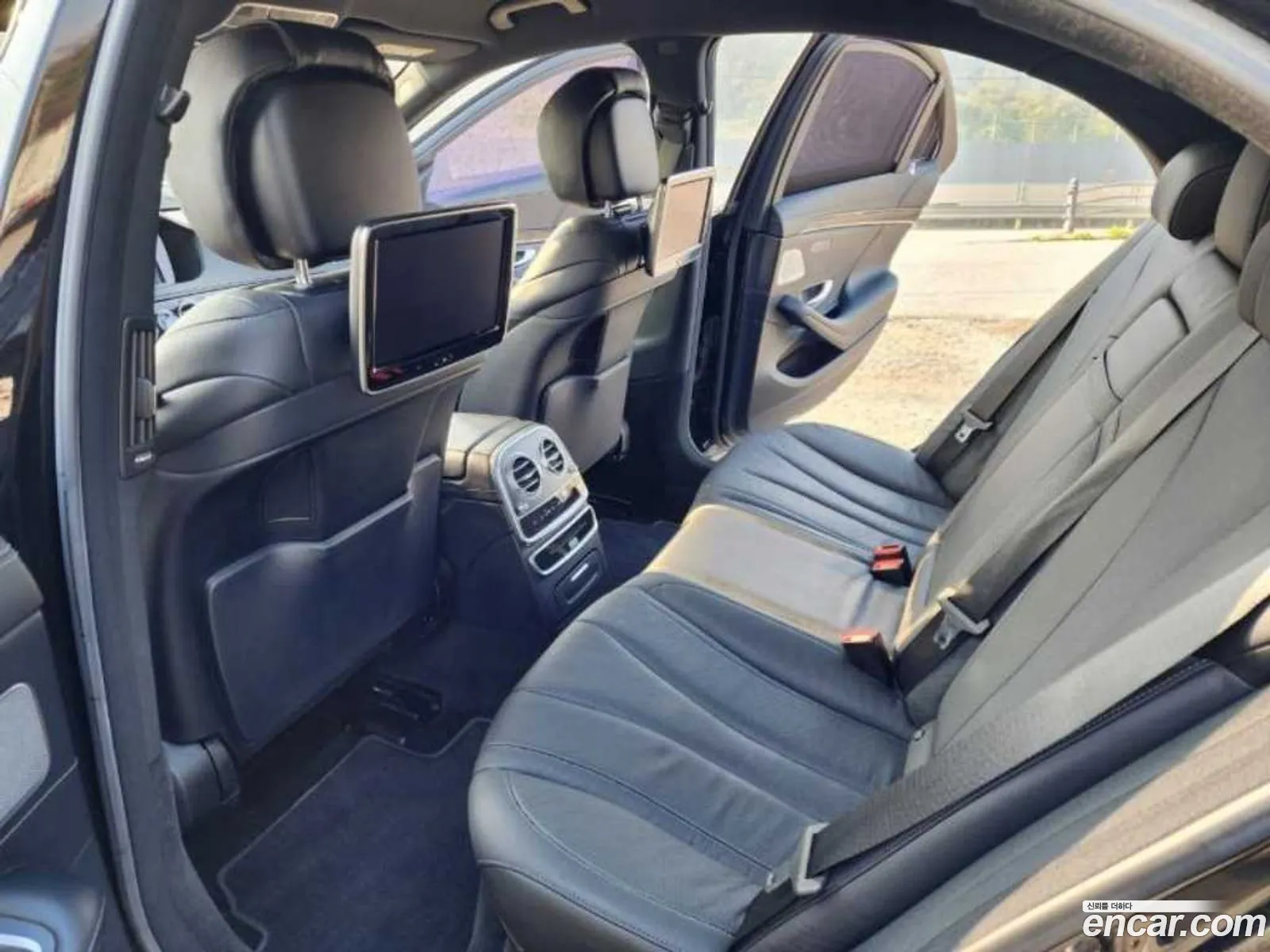 Mercedes-Benz S-Class W222 2014 — 15