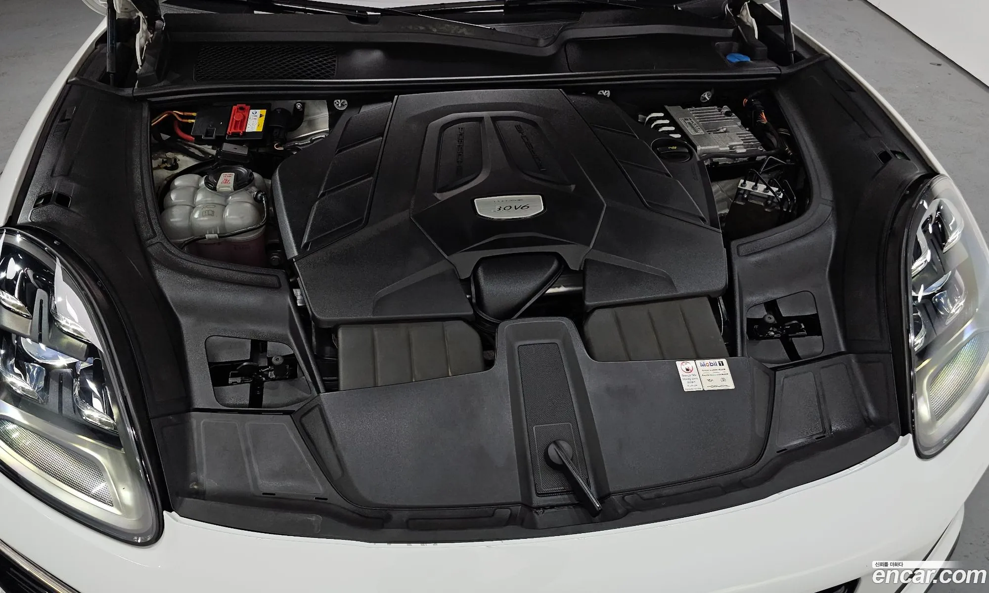 Porsche Cayenne 2021 WP1BA29Y1MDA65351 — 8