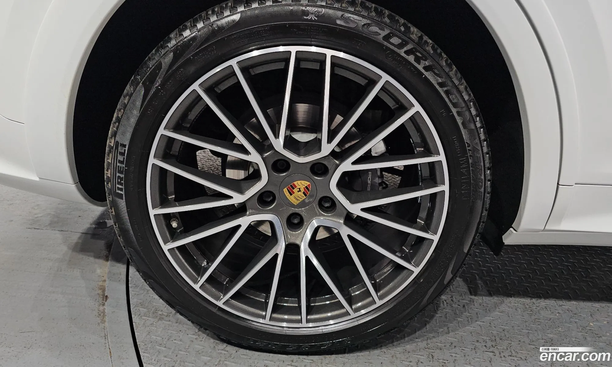 Porsche Cayenne 2021 WP1BA29Y1MDA65351 — 13
