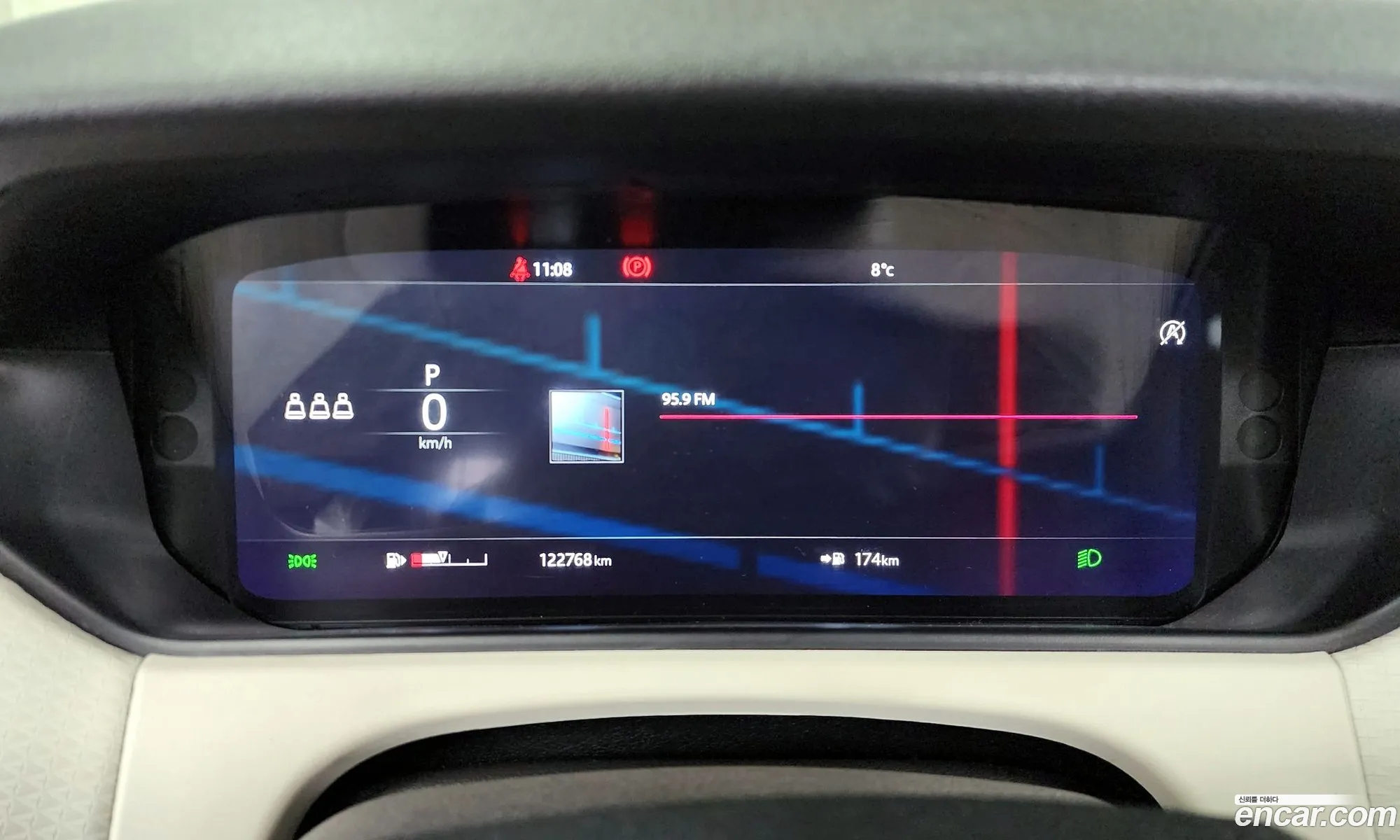 Land Rover Range Rover Velar 2018 — 18