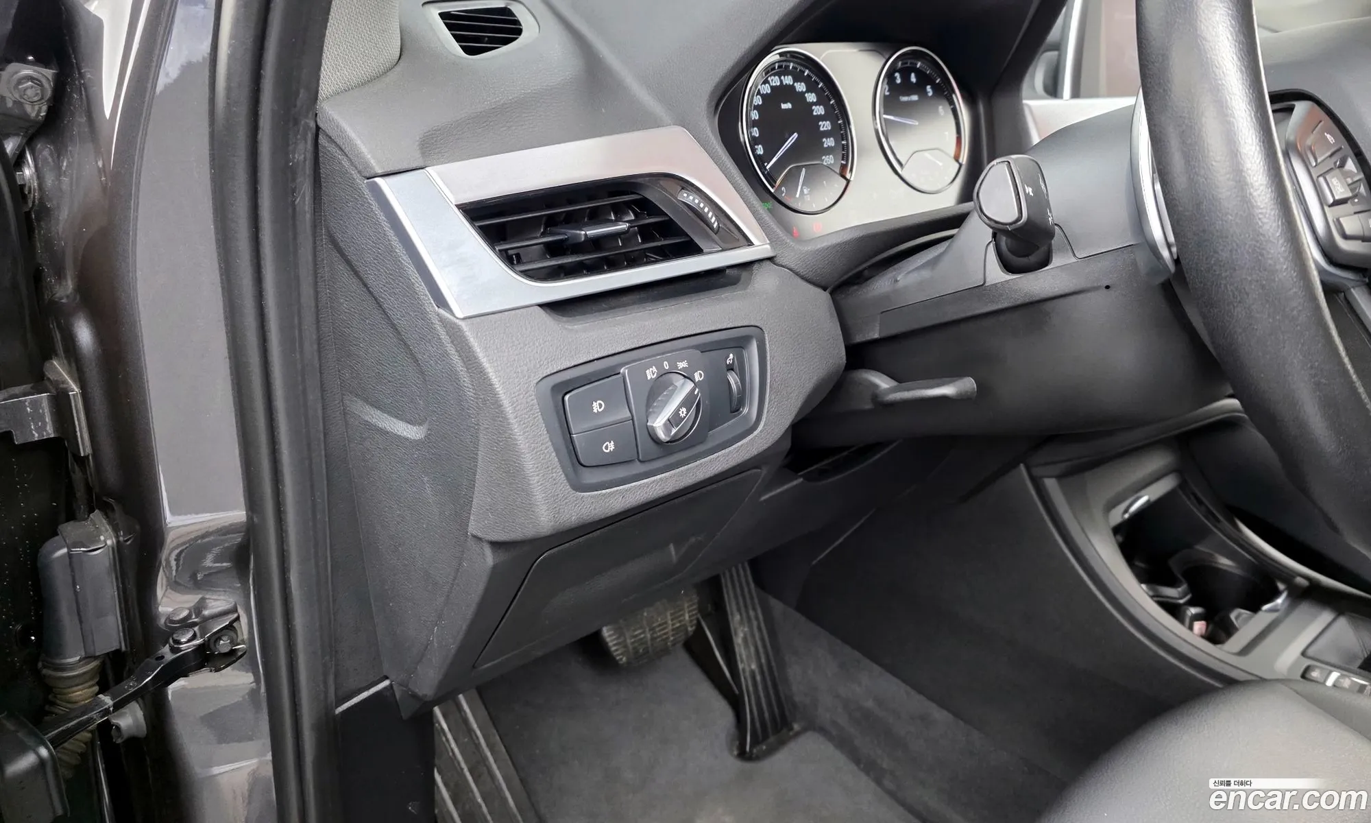 BMW X1 2020 WBA11DG01L5R13207 — 19