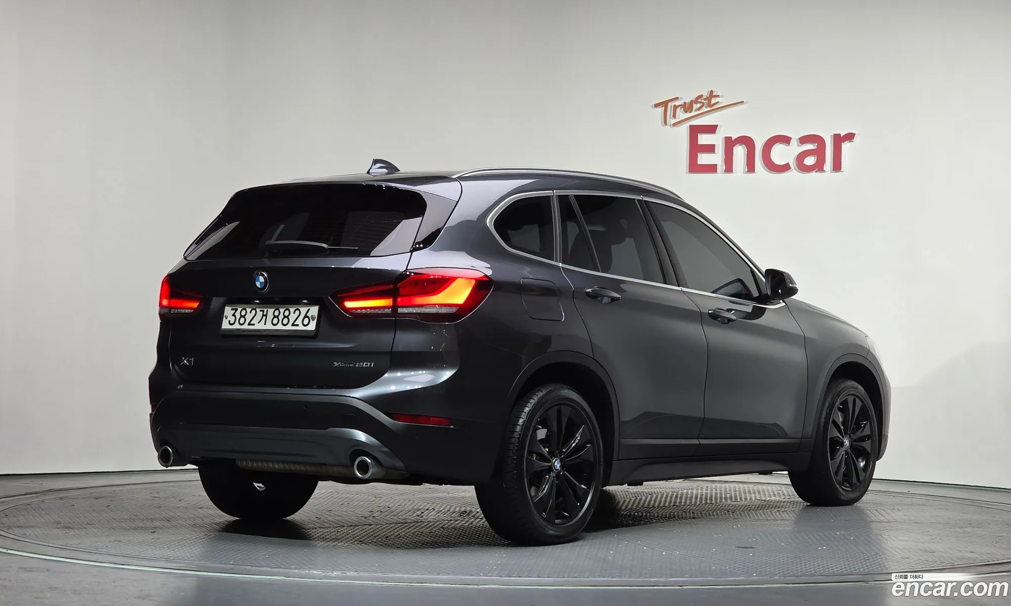 BMW X1 2020 WBA11DG01L5R13207 — 12