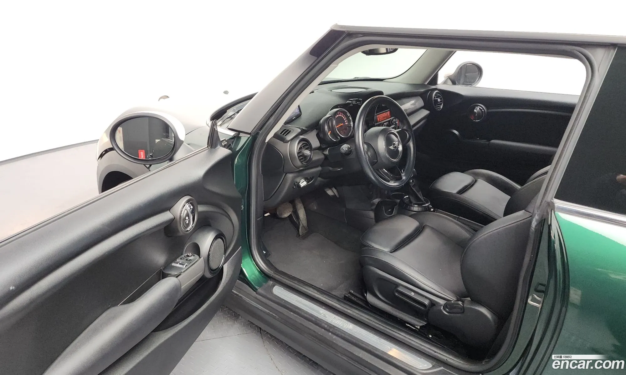 Mini Cooper D 2014 — 12
