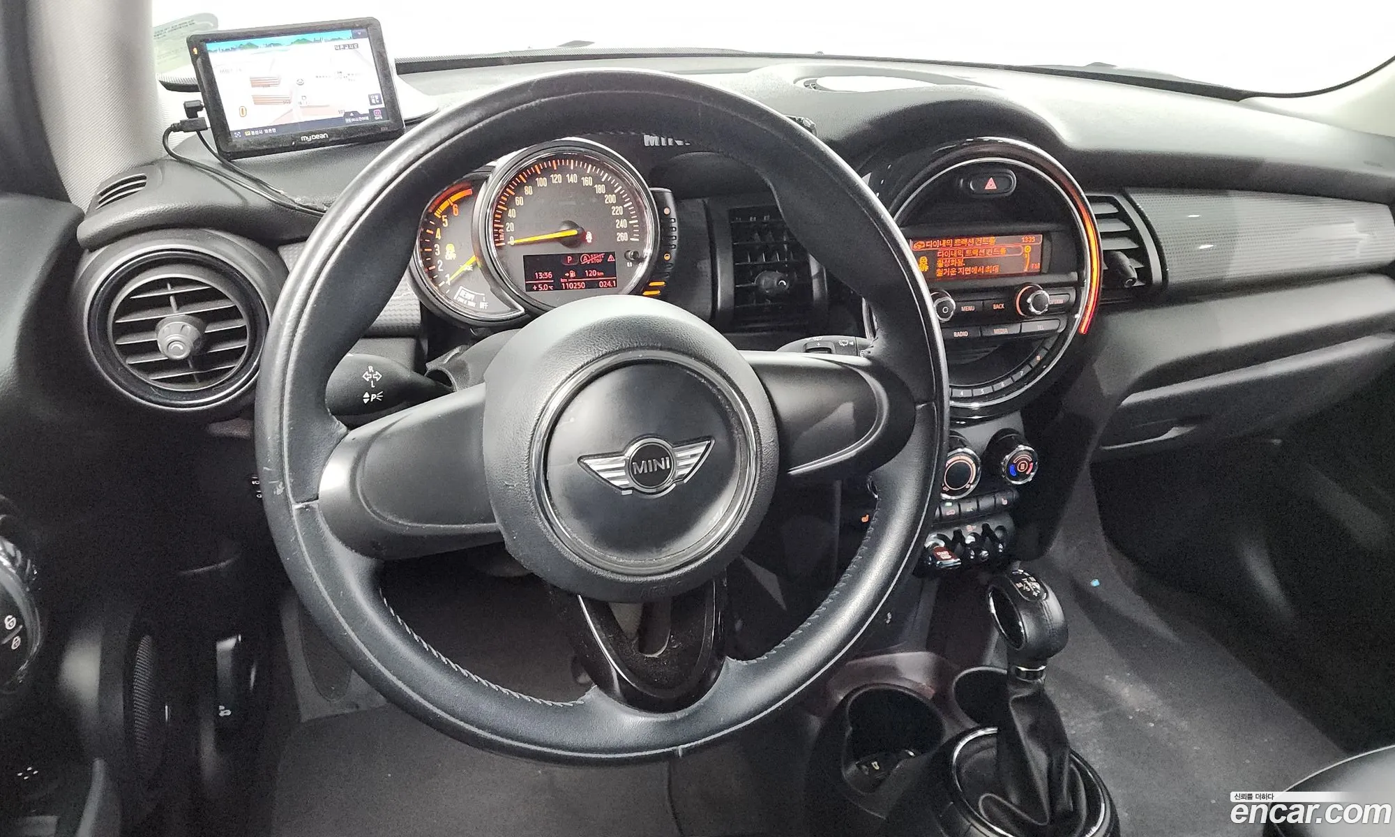 Mini Cooper D 2014 — 15