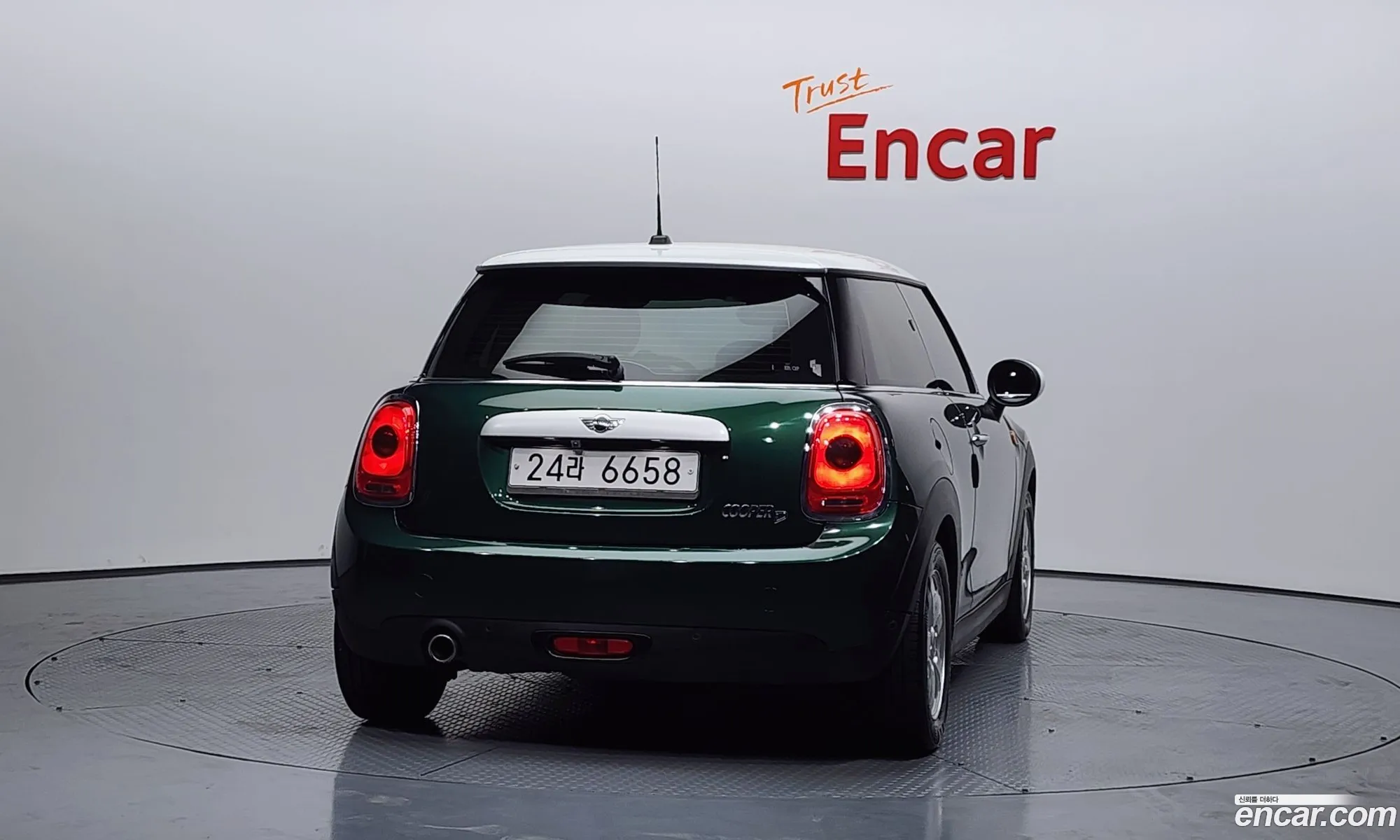 Mini Cooper D 2014 — 16