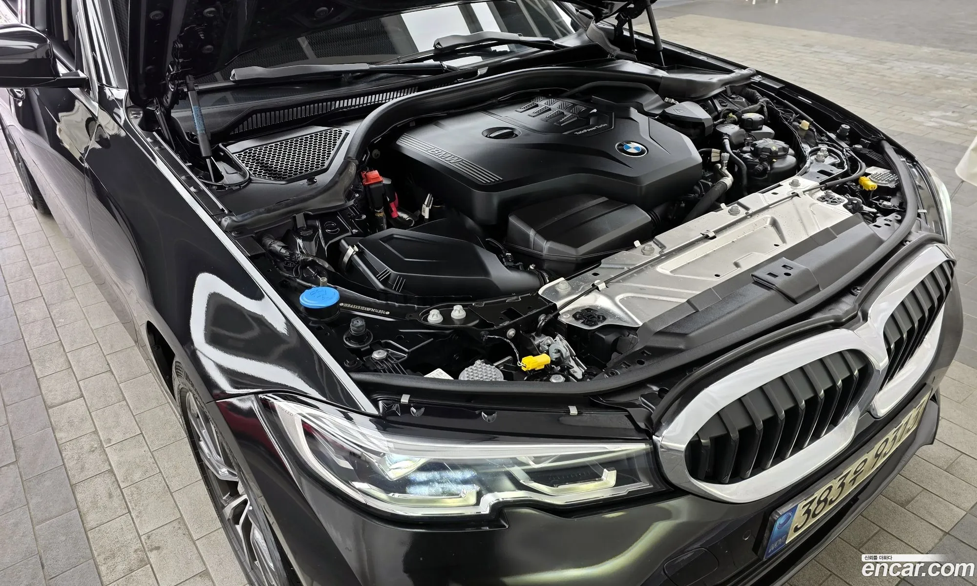 BMW 3 Series 2022 WBA5X510XNFM14904 — 5