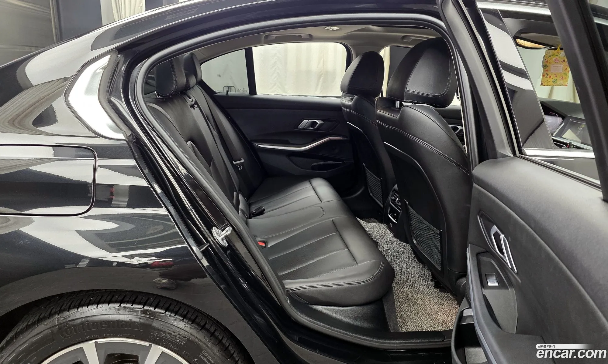 BMW 3 Series 2022 WBA5X510XNFM14904 — 18