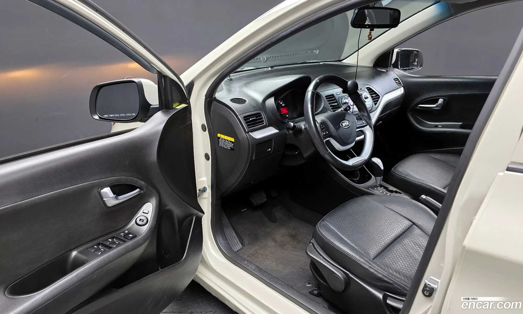 Kia Morning 2012 — 19