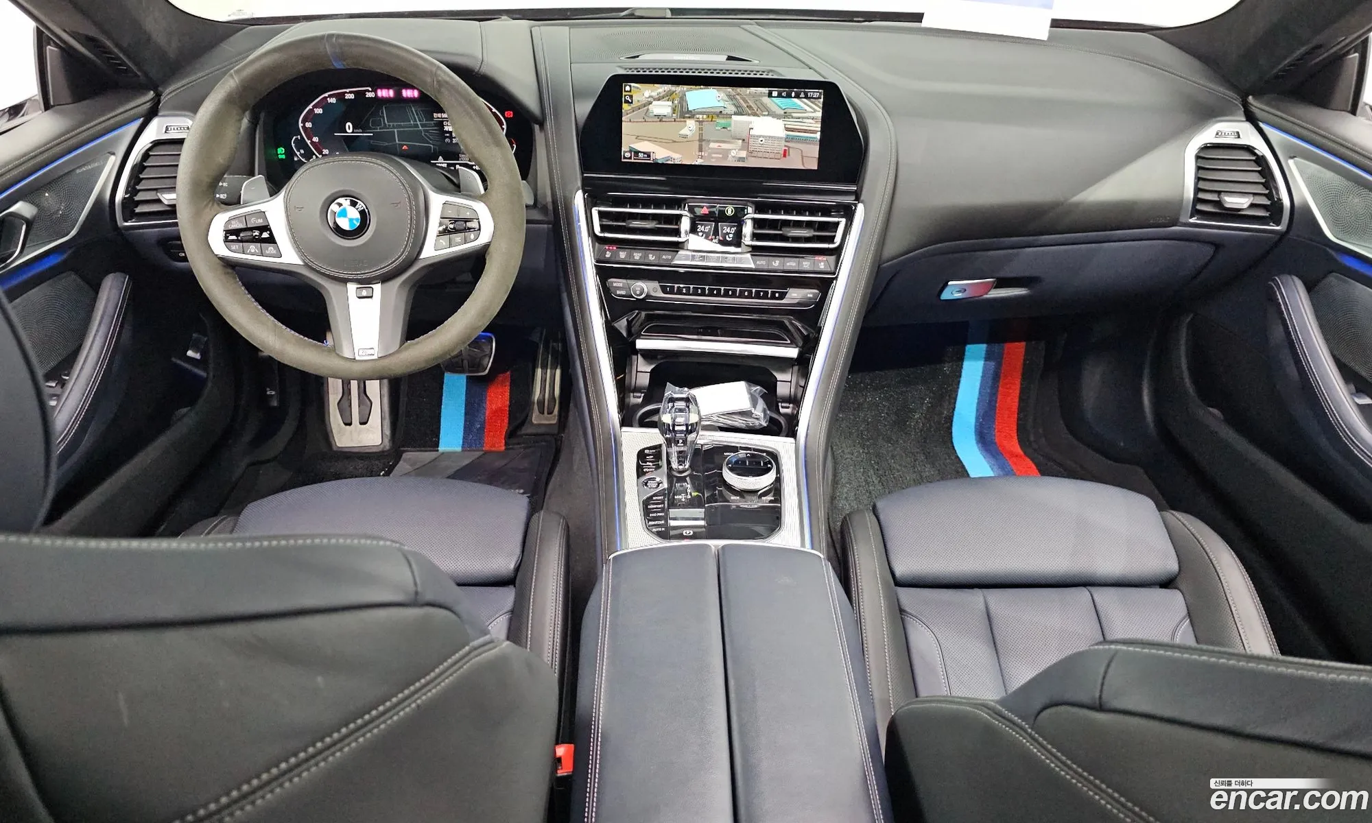 BMW 8 Series 2021 — 7