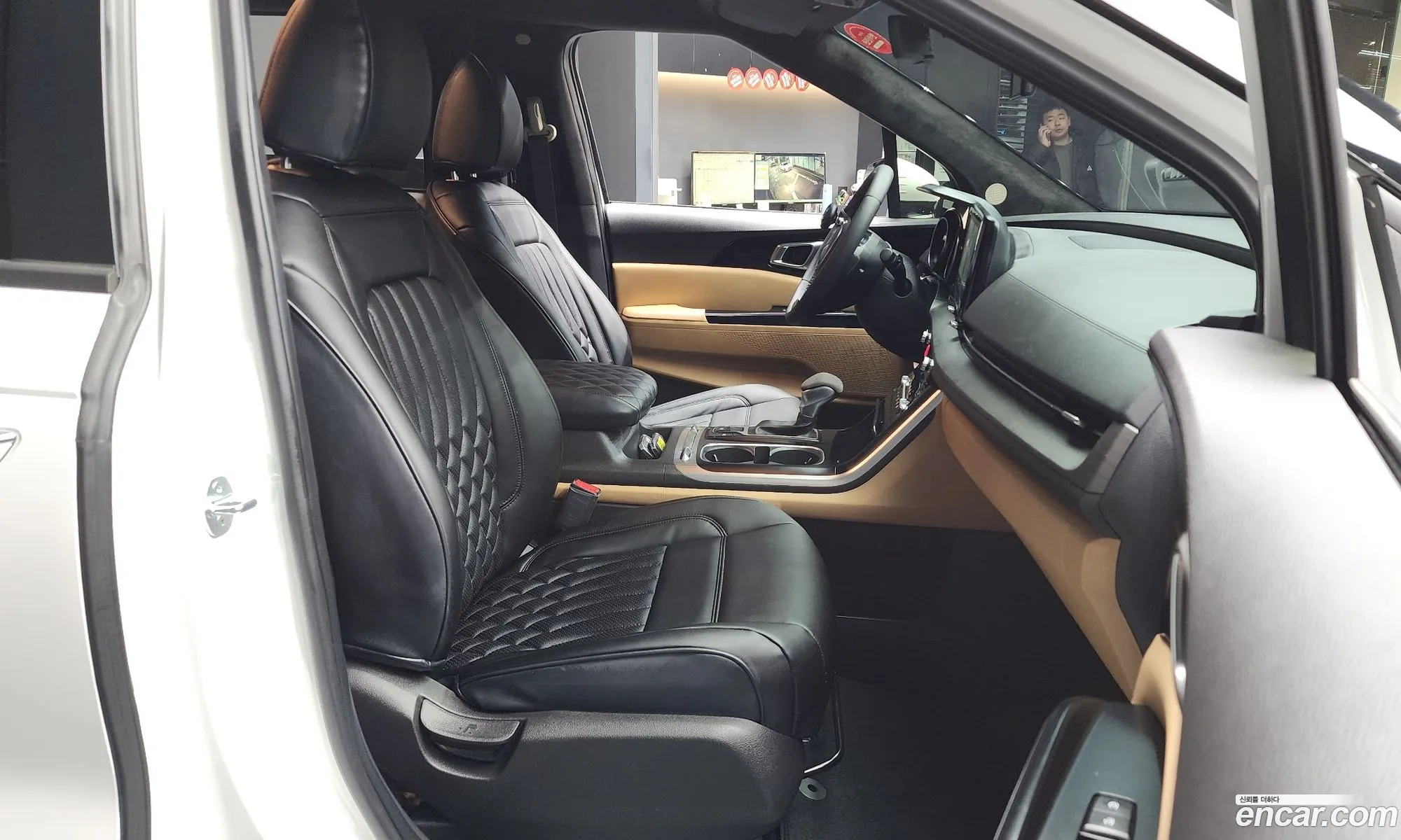 Kia Carnival 2023 — 4