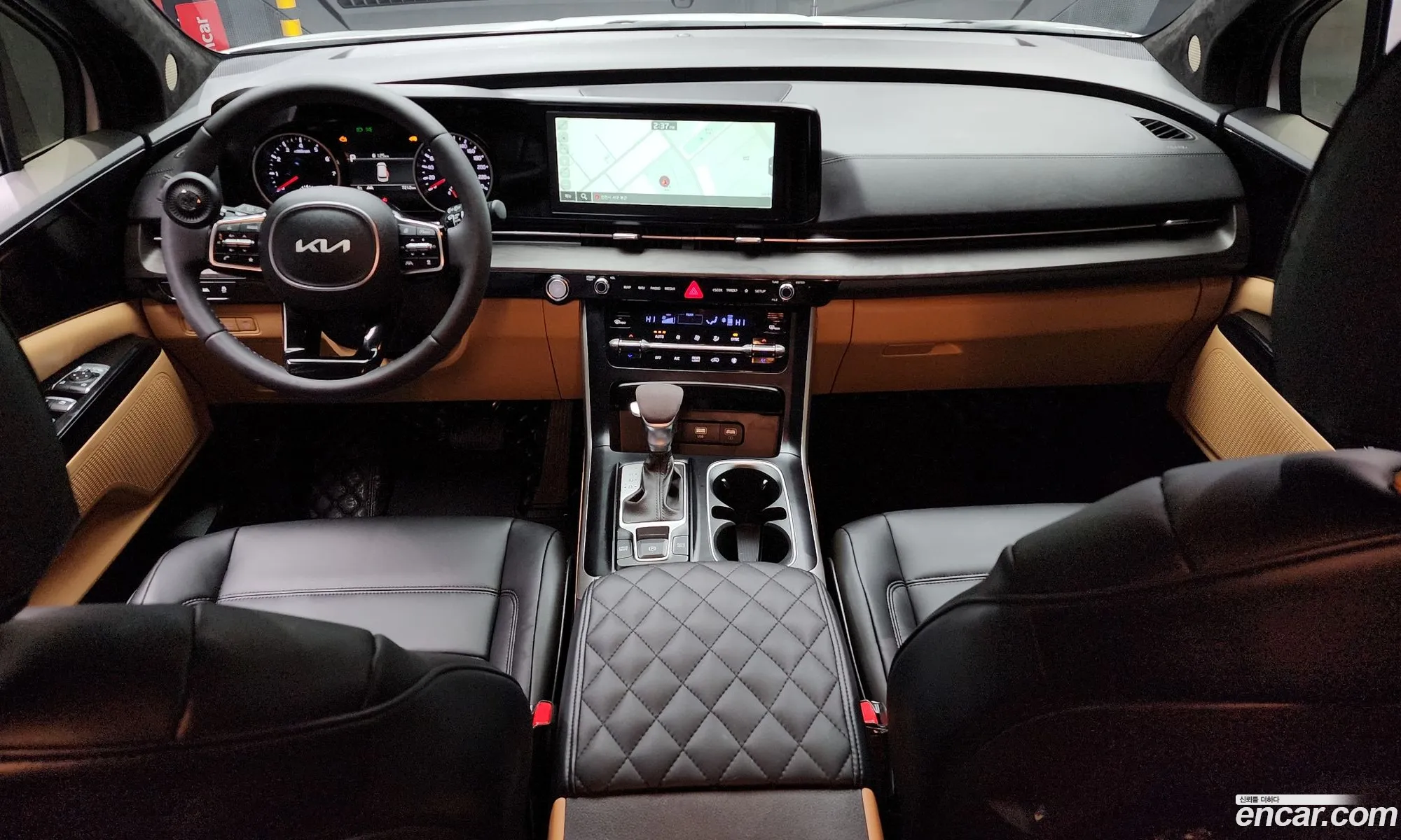 Kia Carnival 2023 — 7