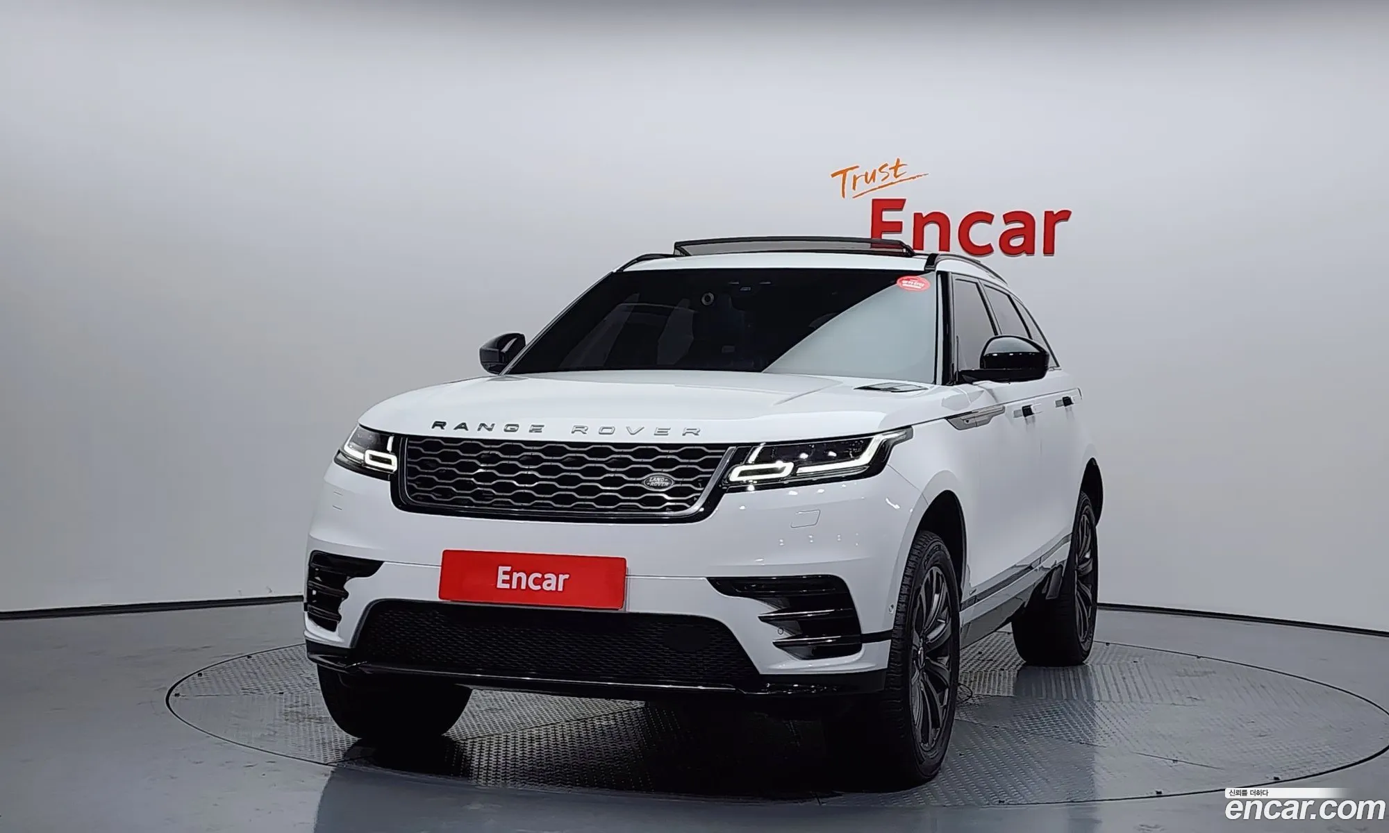 Land Rover Range Rover Velar 2019 — 20