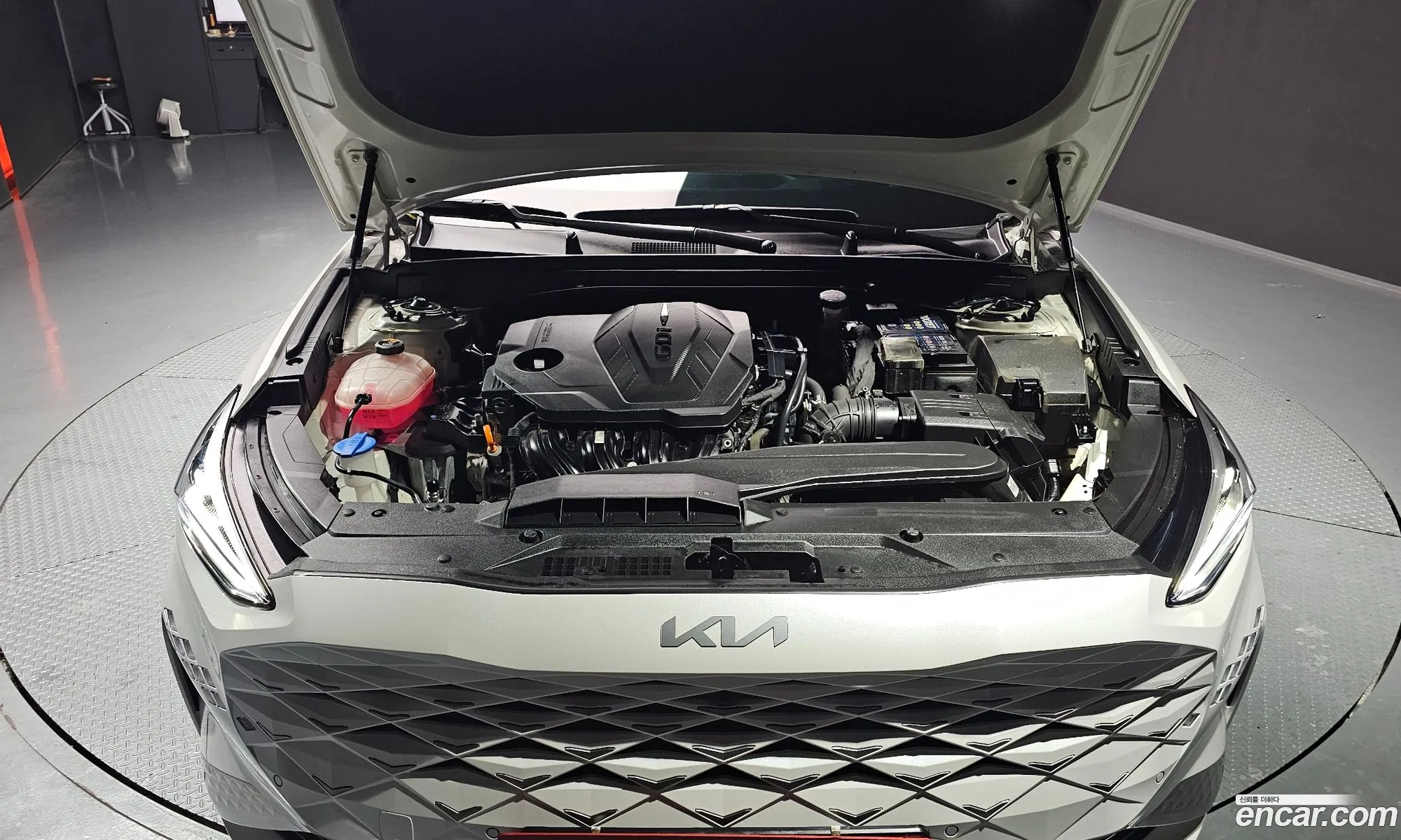 Kia K8 2023 — 4