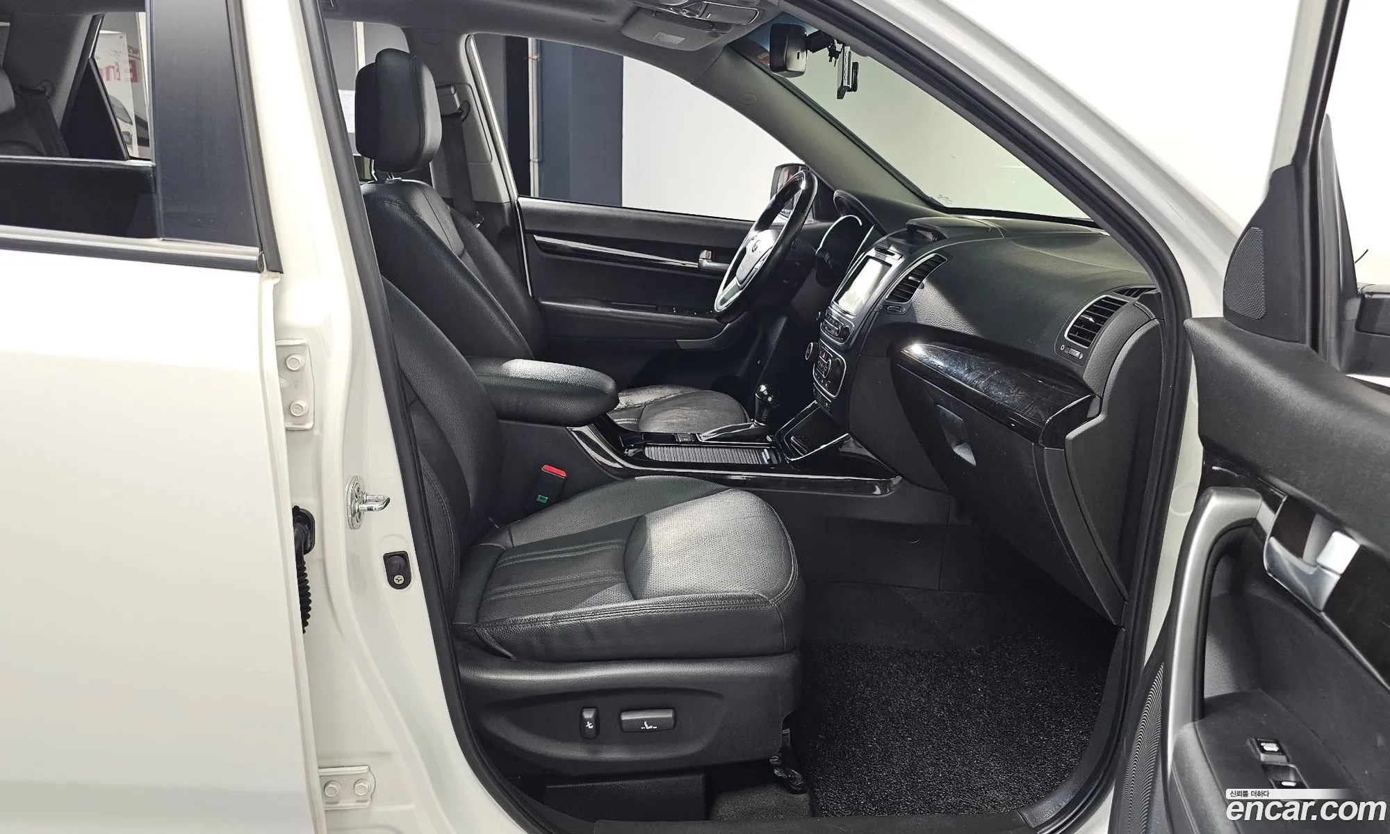 Kia Sorento R 2013 — 11