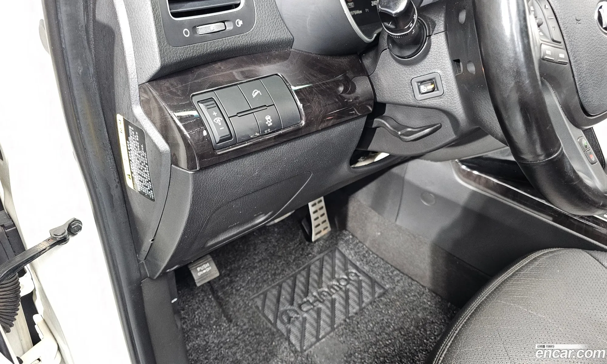 Kia Sorento R 2013 — 13