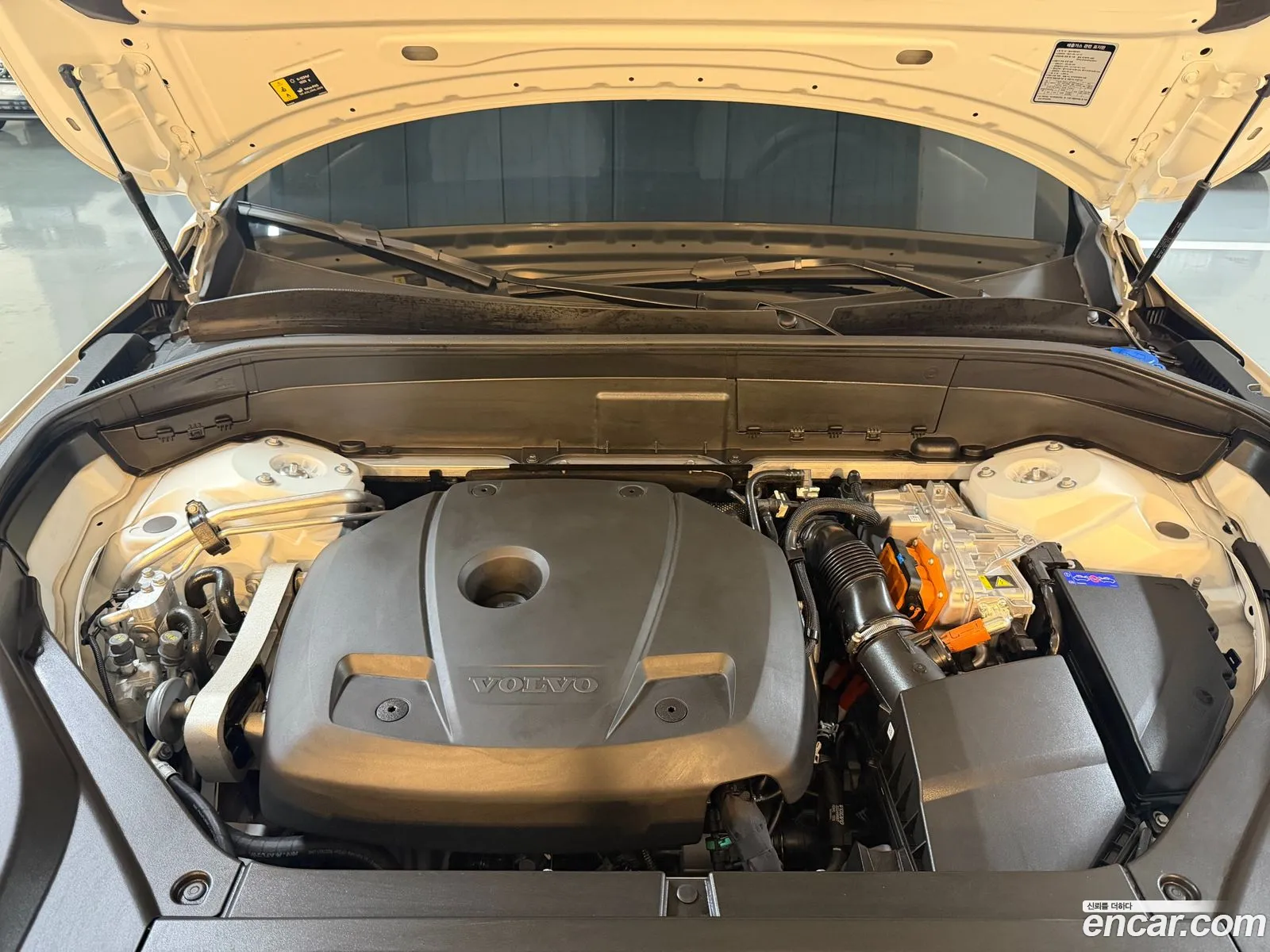 Volvo XC90 2025 — 14