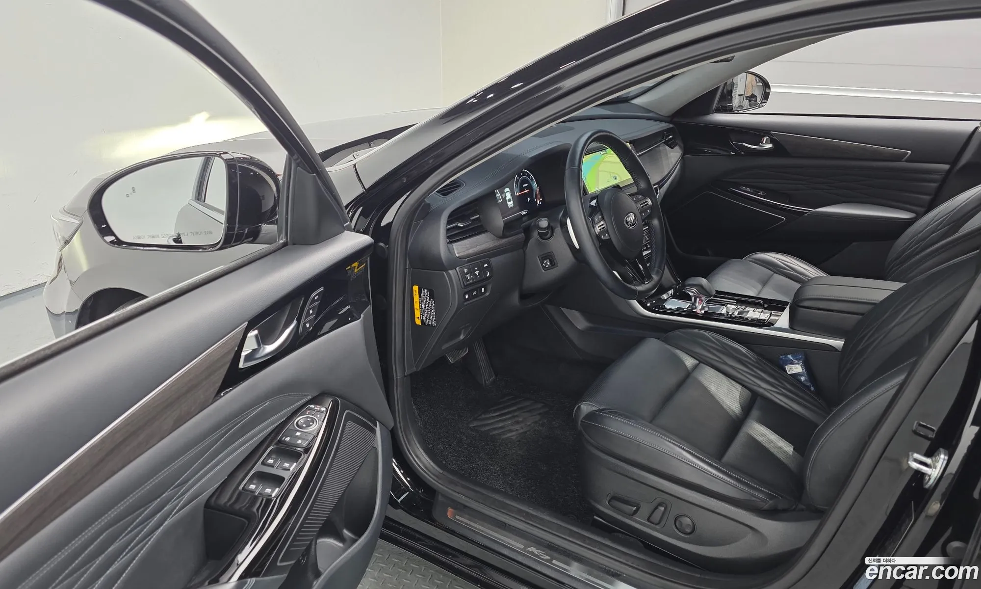Kia K7 Premier 2020 KNALC41BBLA209680 — 6