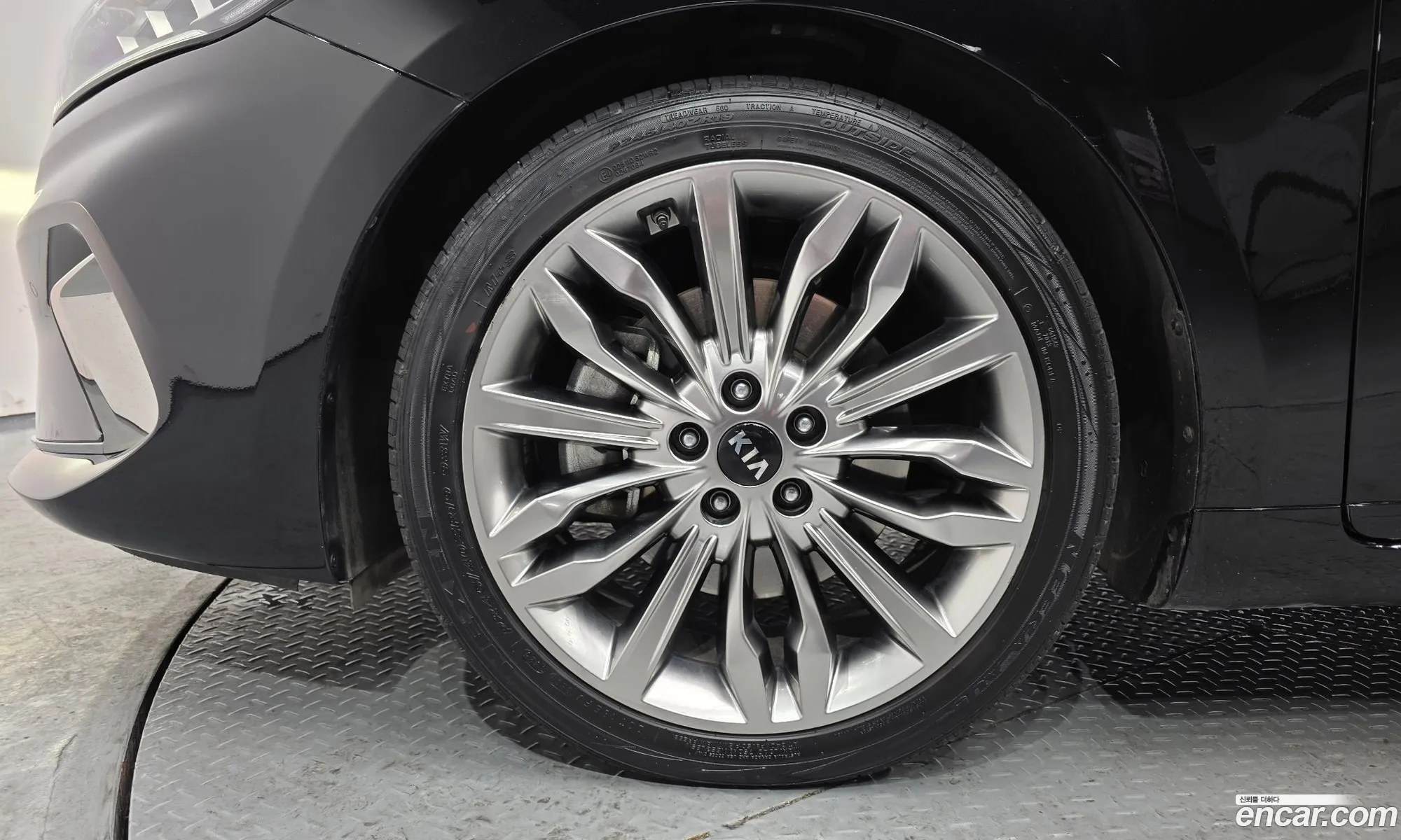 Kia K7 Premier 2020 KNALC41BBLA209680 — 13