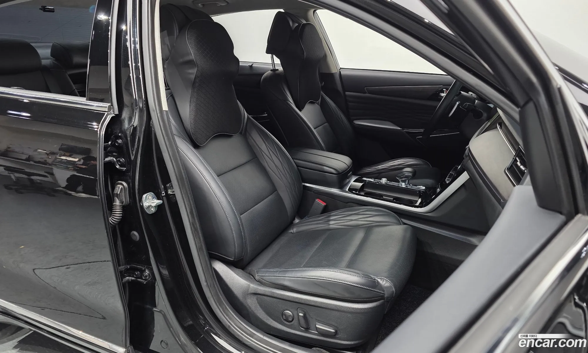 Kia K7 Premier 2020 KNALC41BBLA209680 — 12