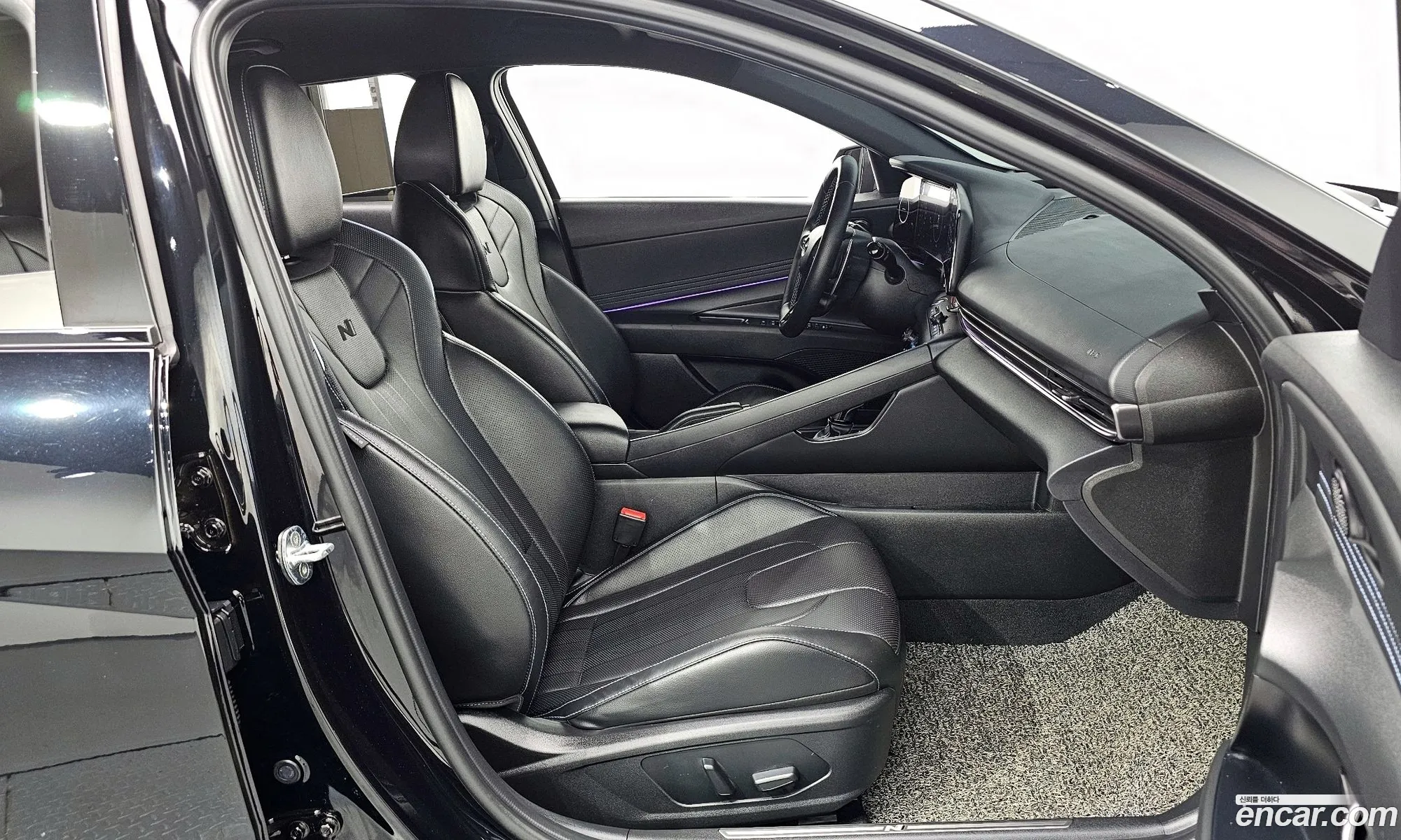 Hyundai Elantra 2021 — 16