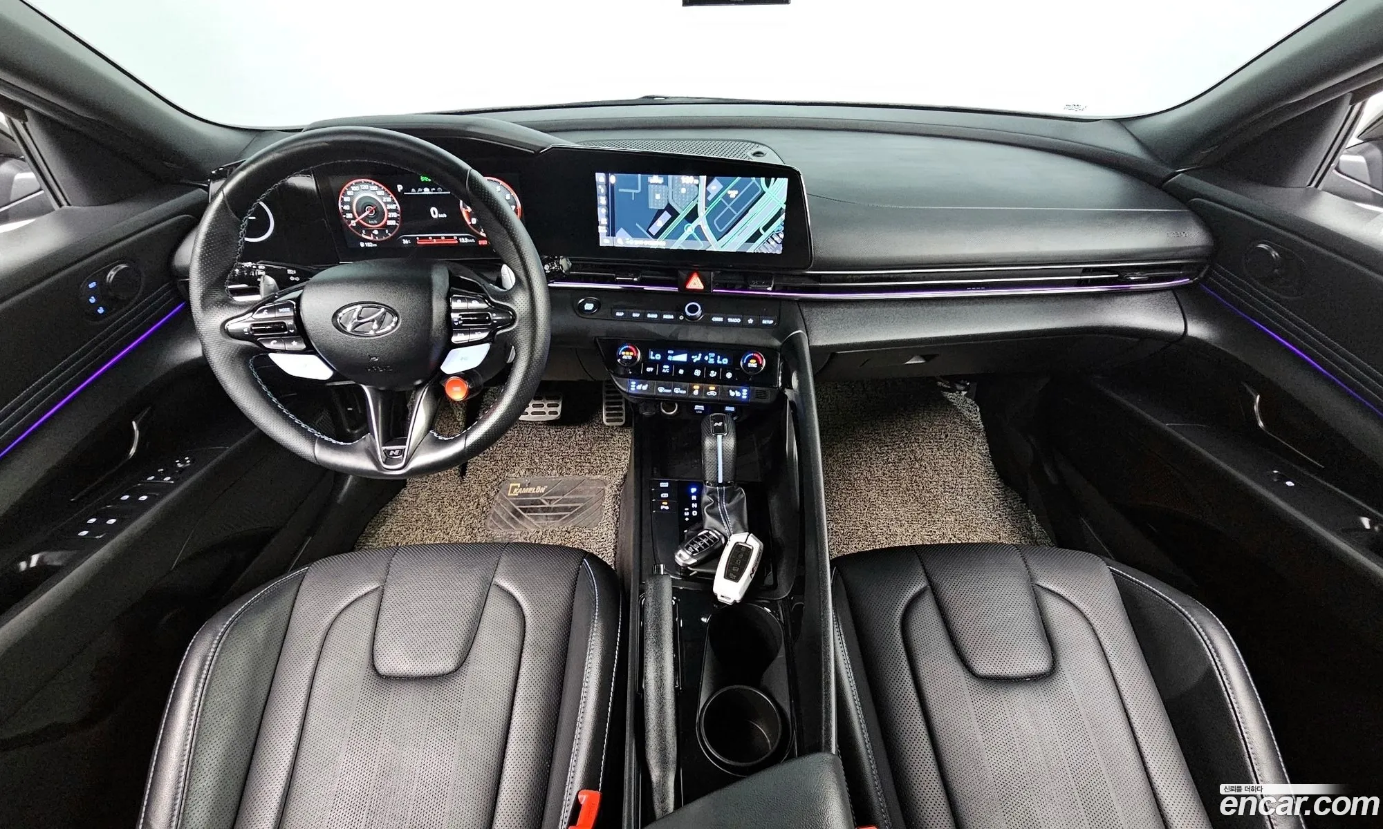 Hyundai Elantra 2021 — 2