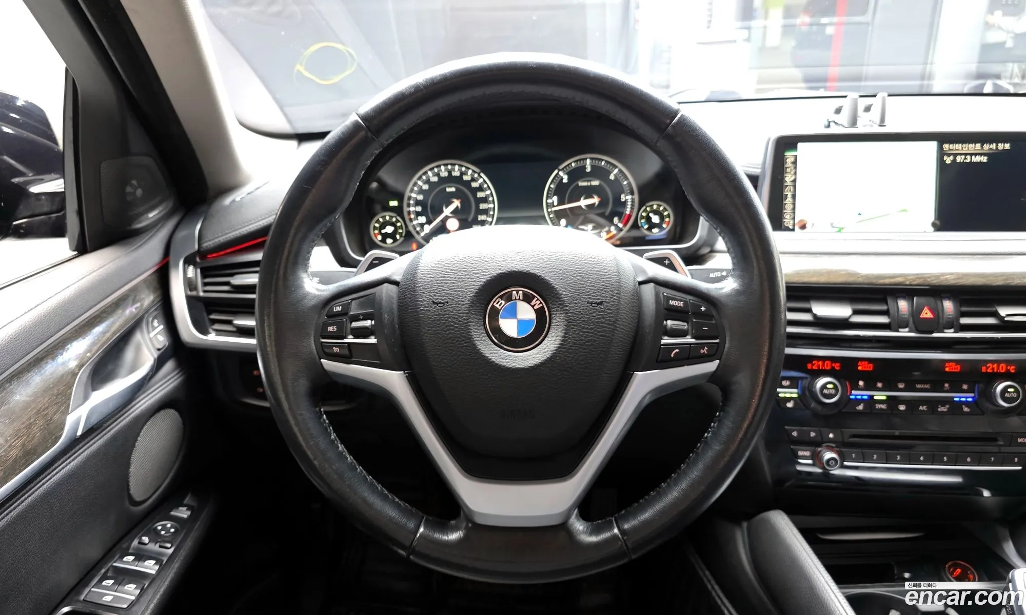 BMW X6 2015 — 18