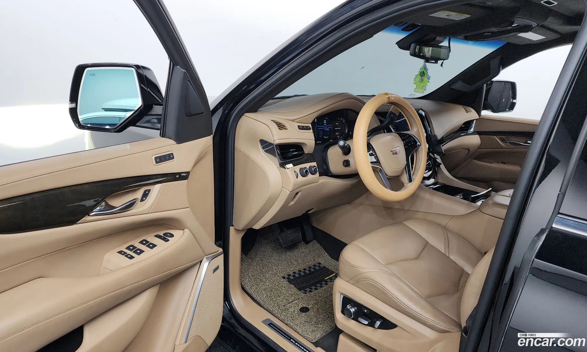Cadillac Escalade 2018 1GYS4KKJ3KR116607 — 8