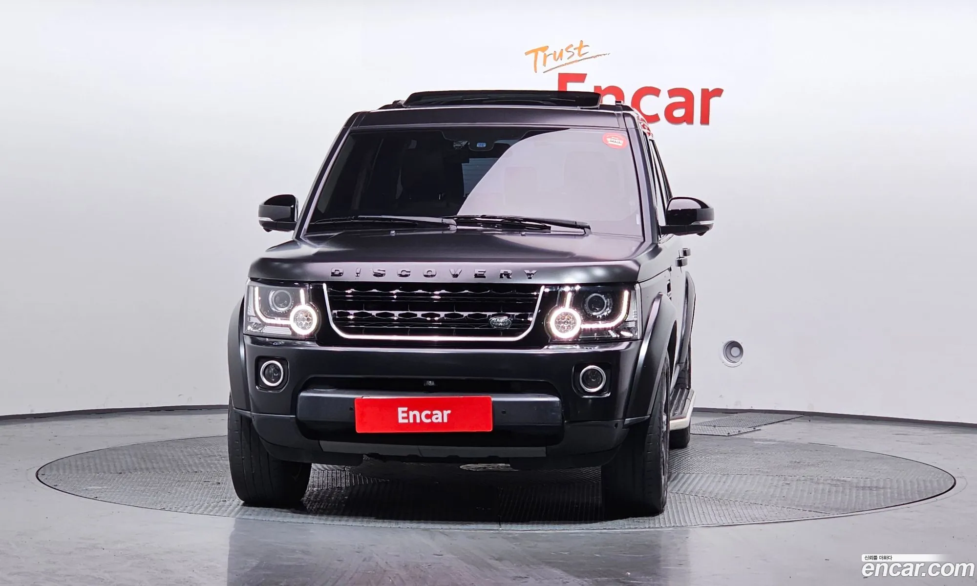 Land Rover Discovery 4 2016 — 2