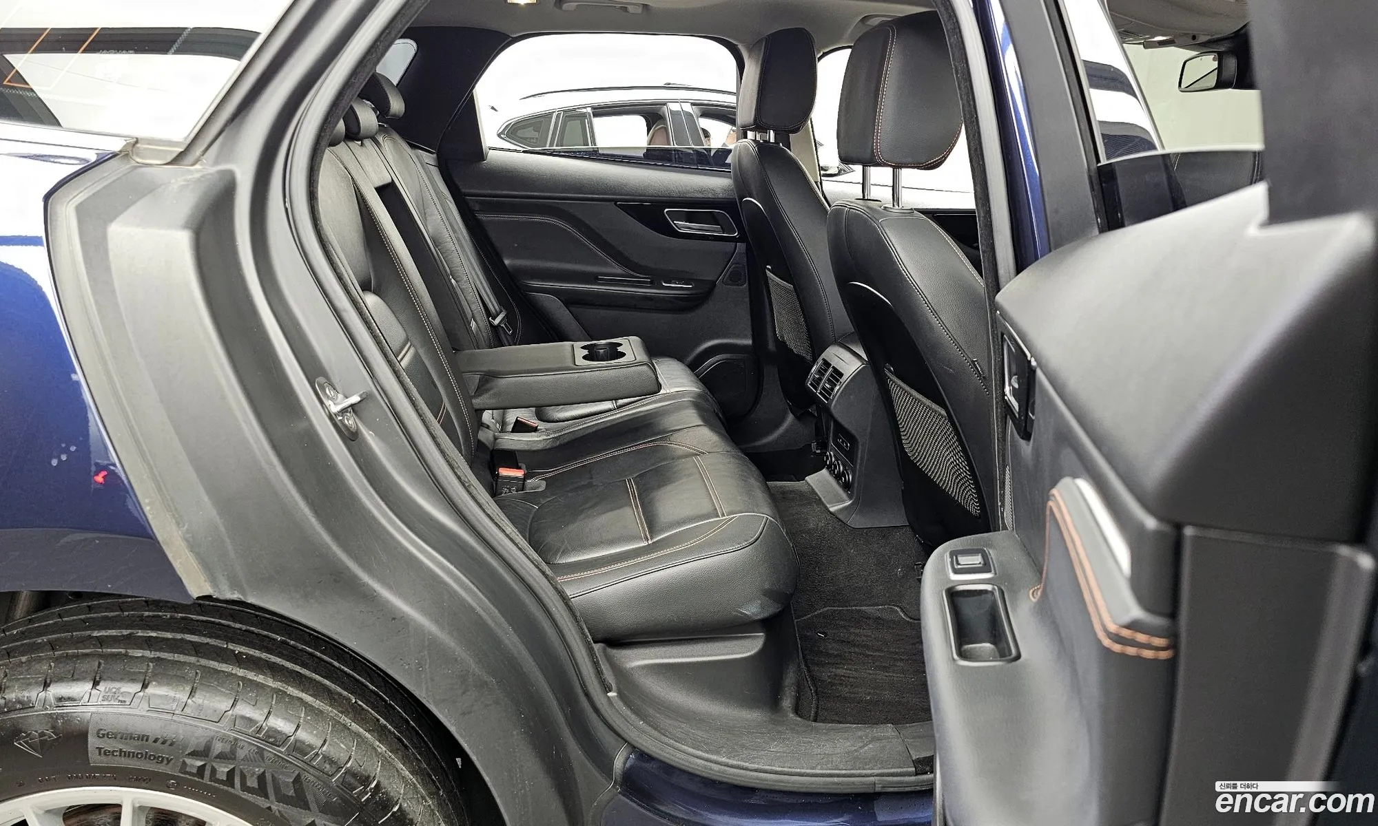 Jaguar F-Pace 2018 SADCA2BNXJA285448 — 6