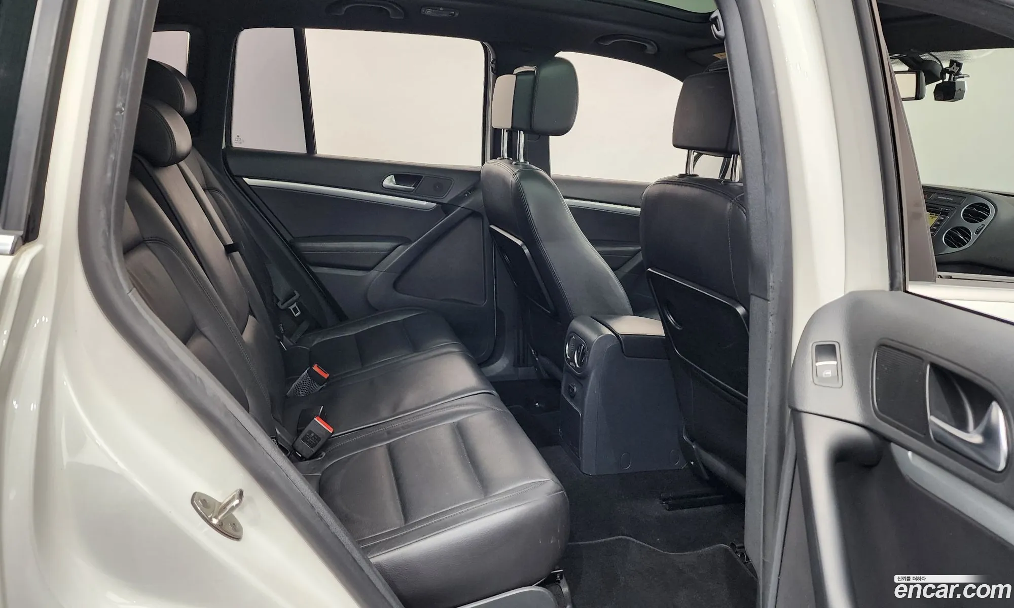 Volkswagen Tiguan 2013 — 16
