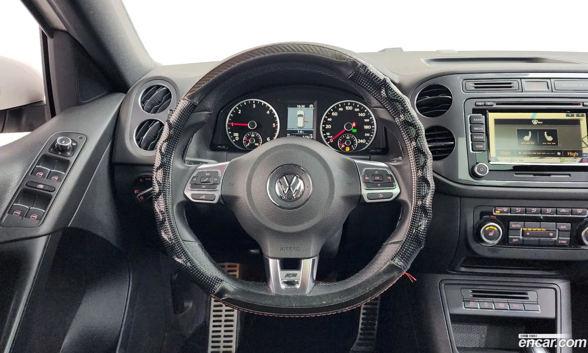 Volkswagen Tiguan 2013 — 4