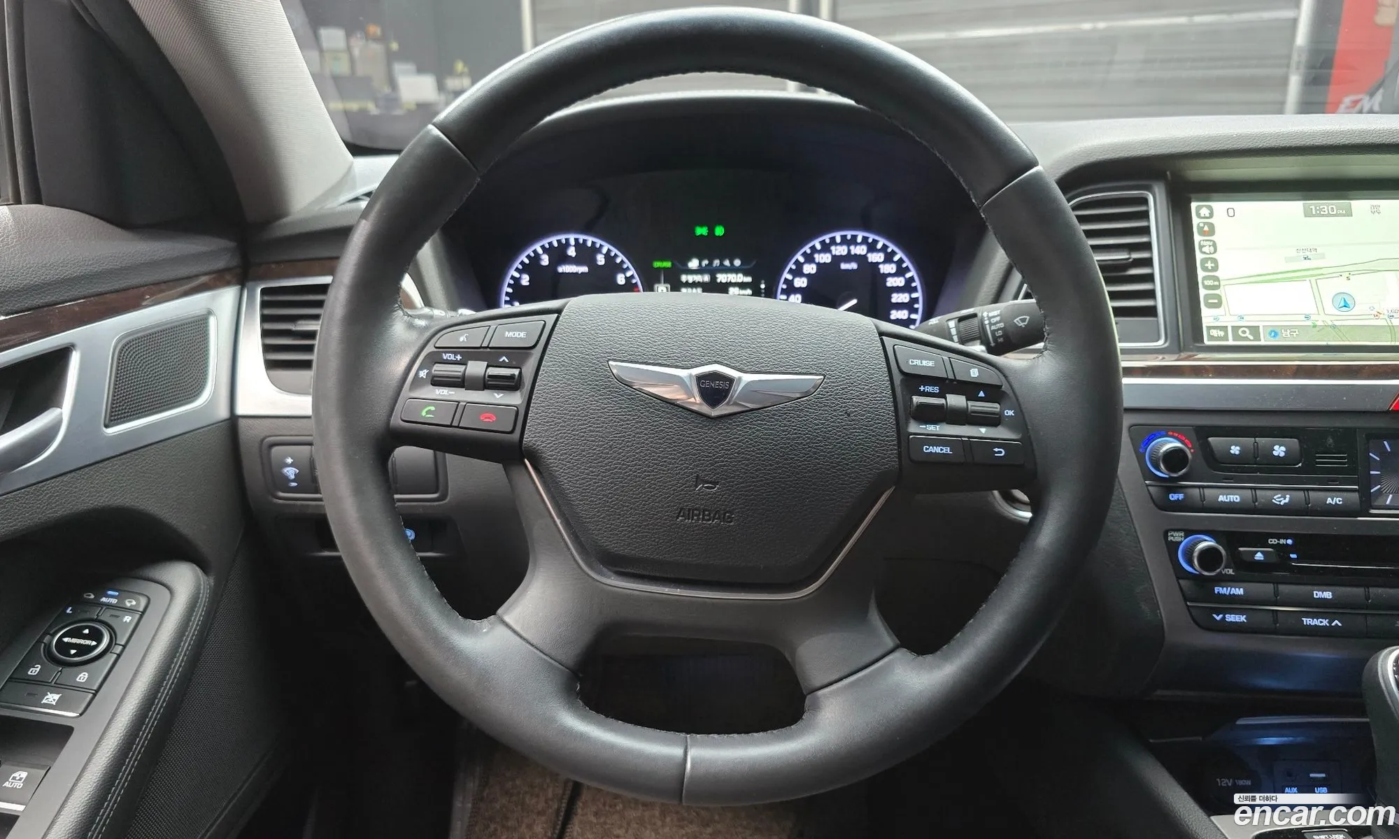 Hyundai Genesis DH 2015 — 19