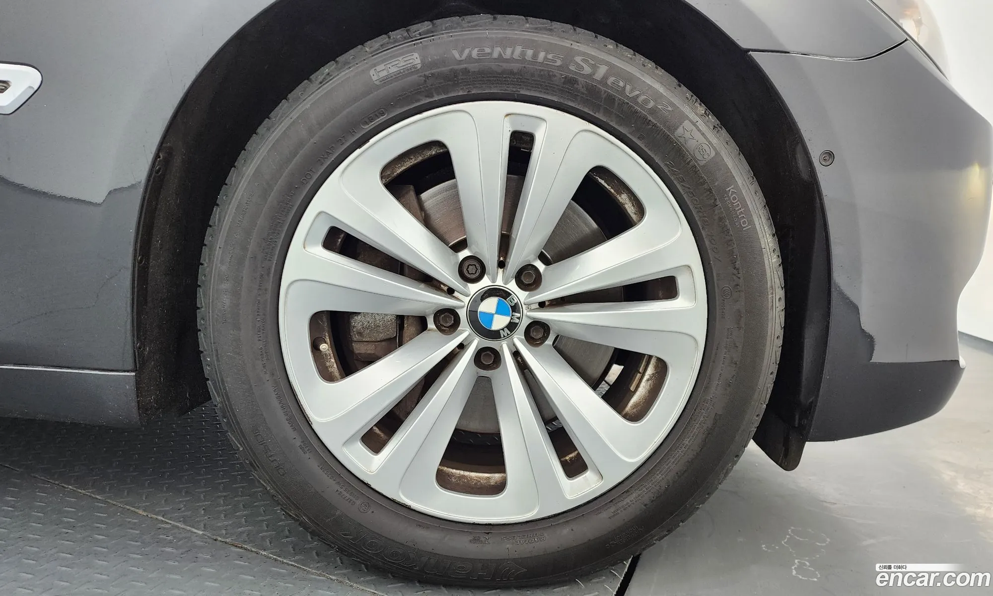 BMW 7 Series 2011 WBAKB4107BC917167 — 10